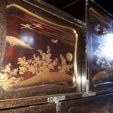 Small Japanese Lacquered Kazaridana Cabinet, Japan Edo Period