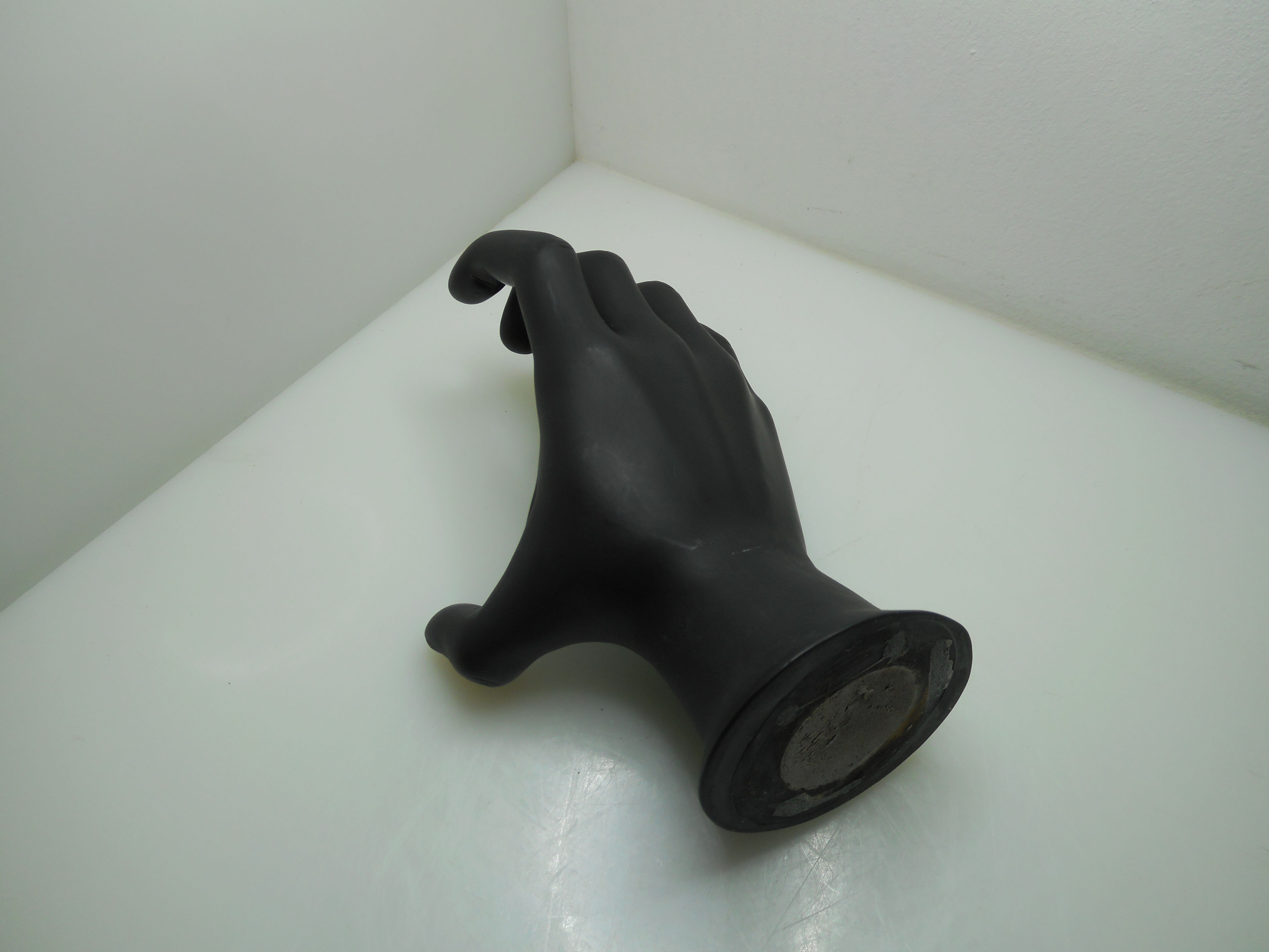 Hand carrier vintage mail holder