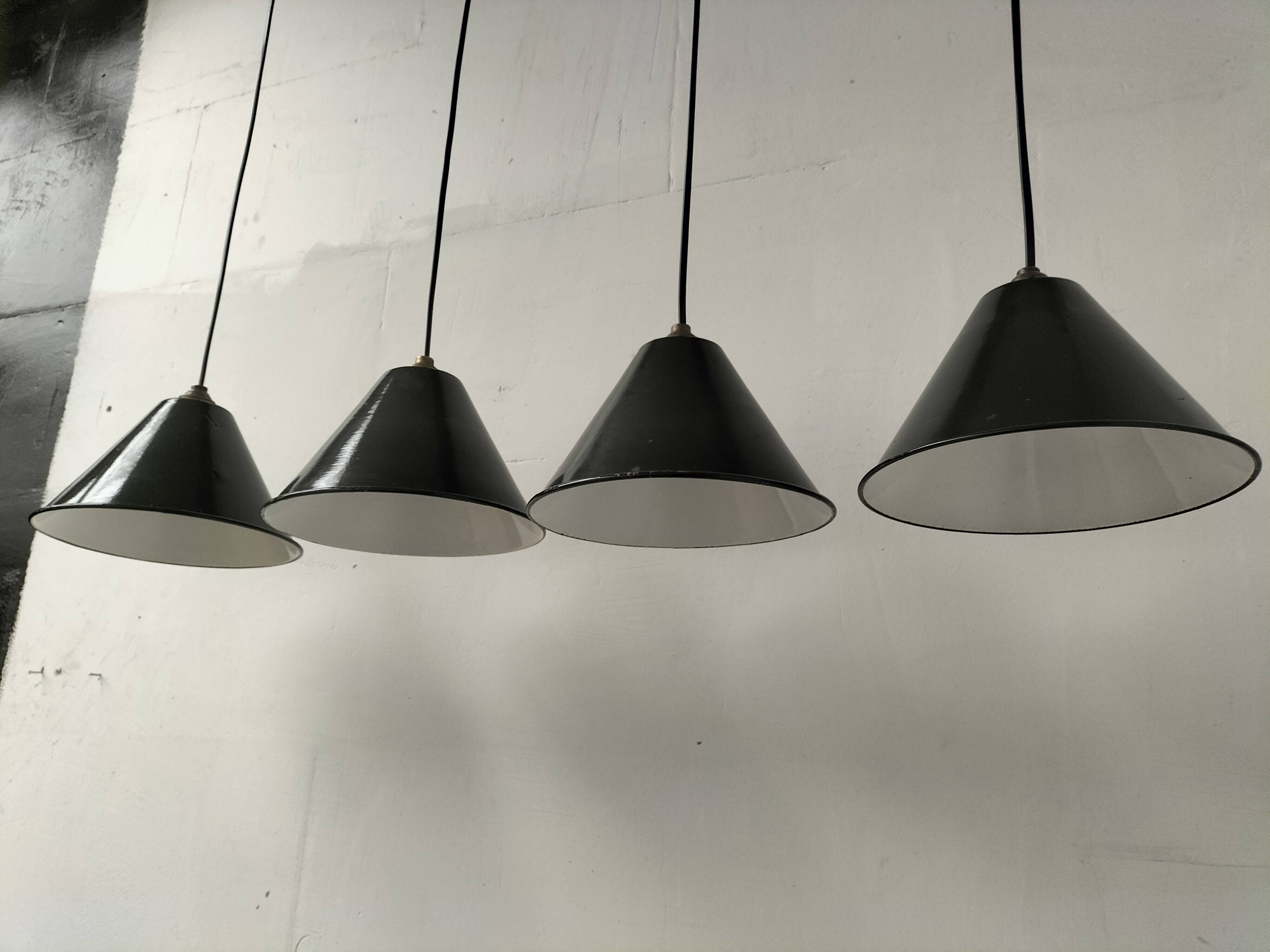 Enamelled sheet metal cone pendants