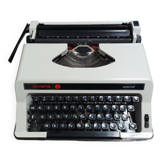 Olympia Special Vintage typewriter