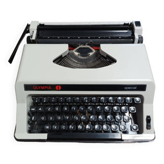 Machine à écrire Olympia  Spécial Vintage