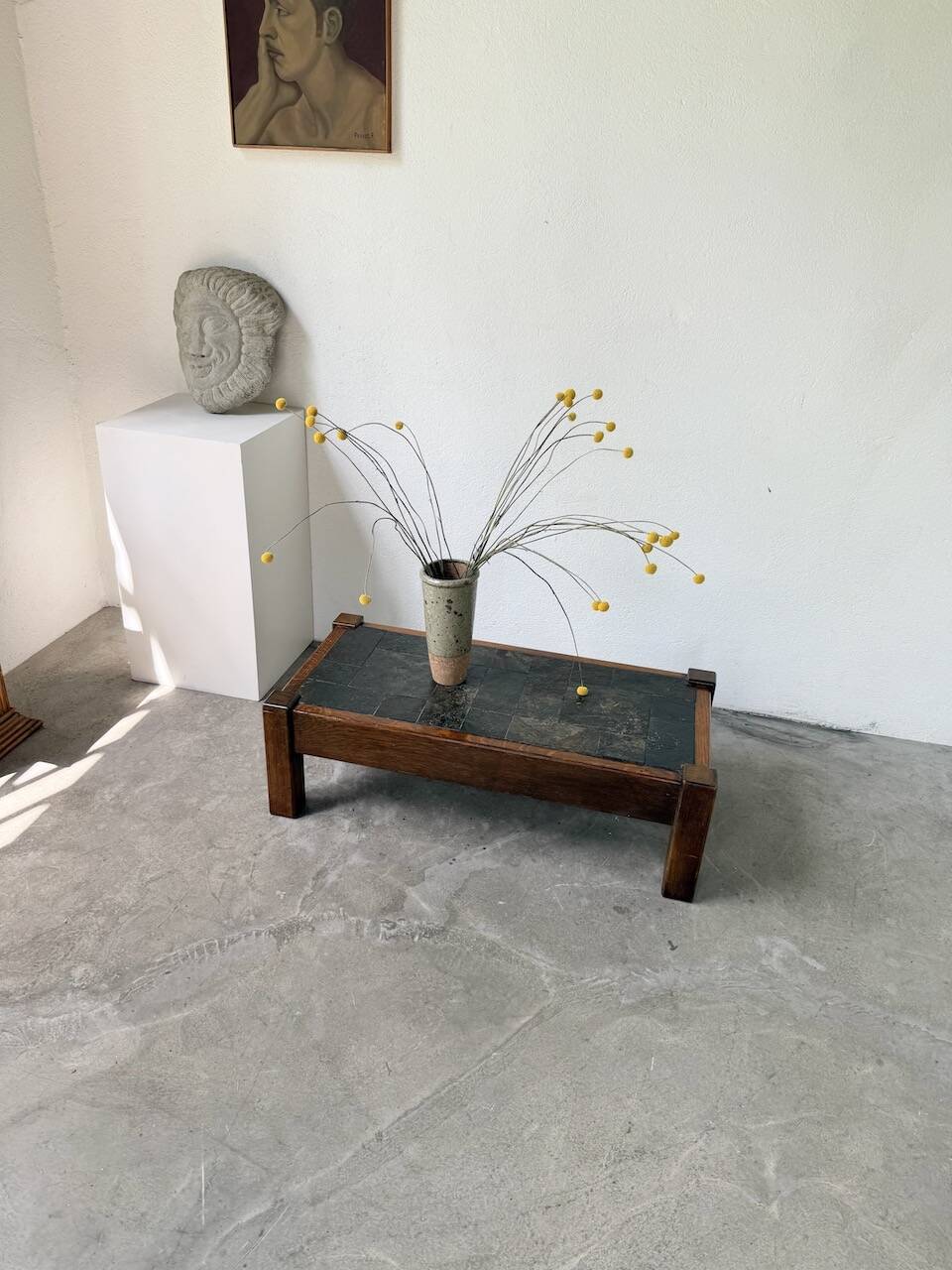 Table basse en chêne et ardoise 1950