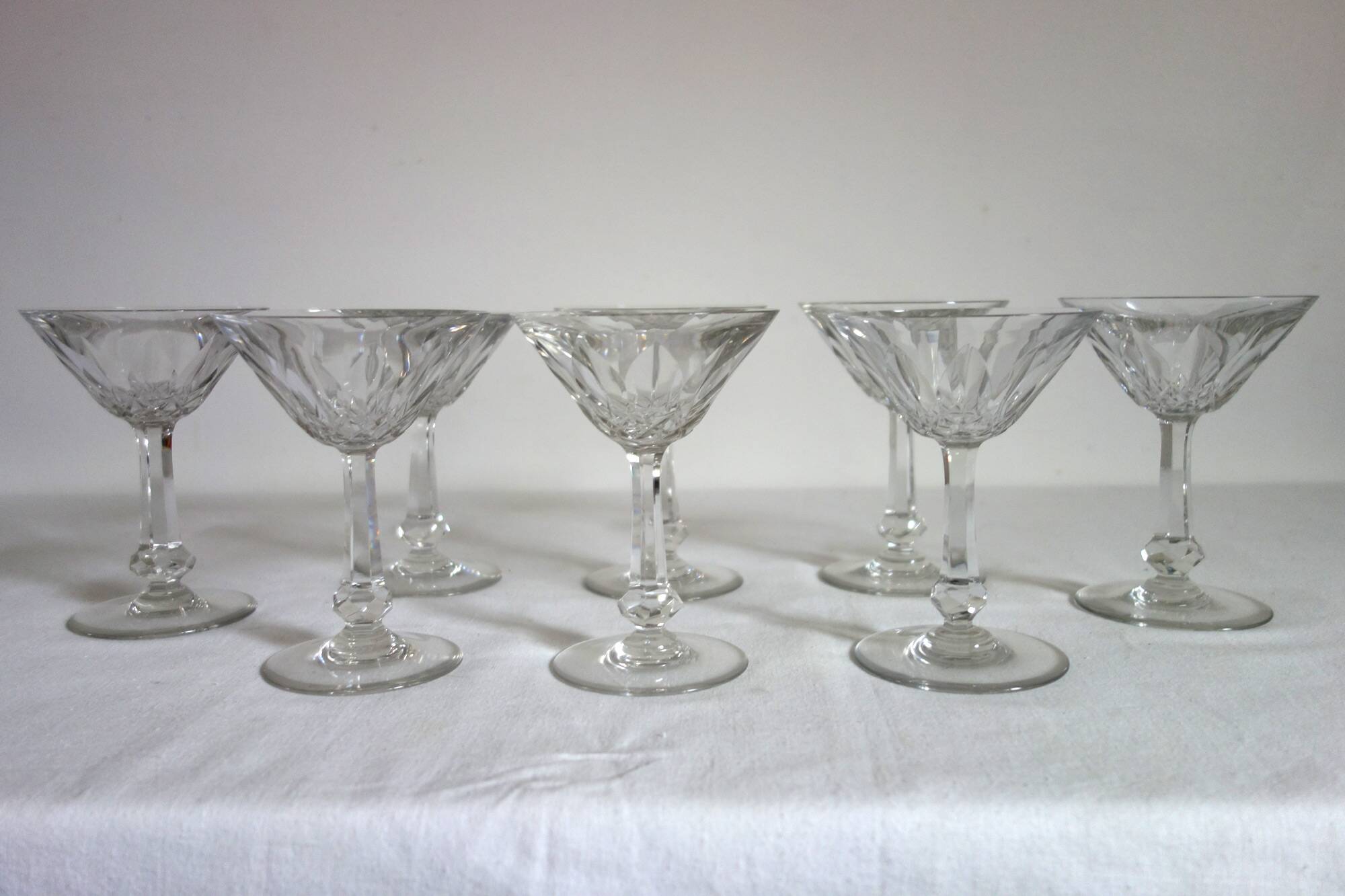 8 Baccarat Tourville champagne coupes