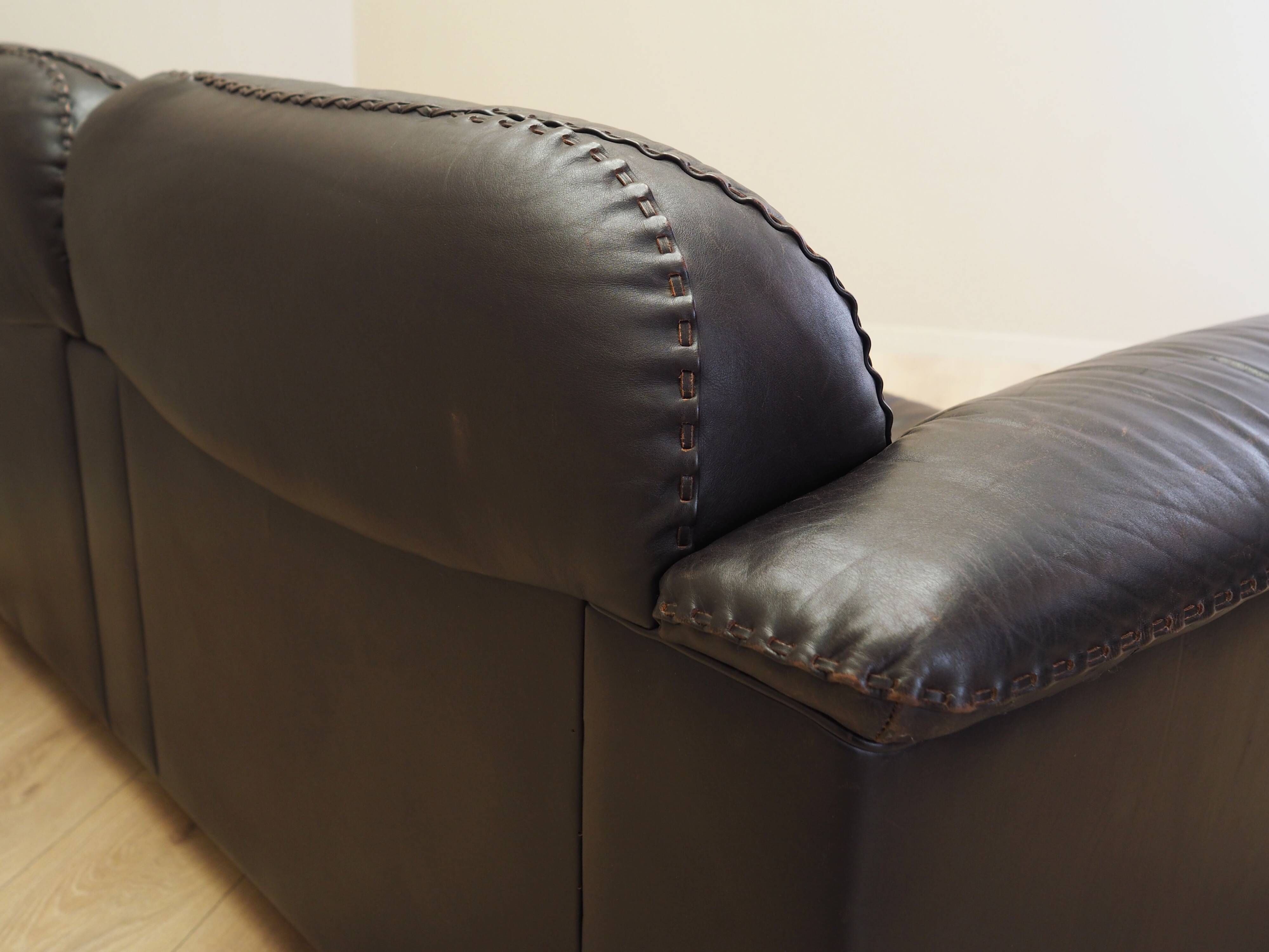 Brown leather sofa, Swiss design, 1970s