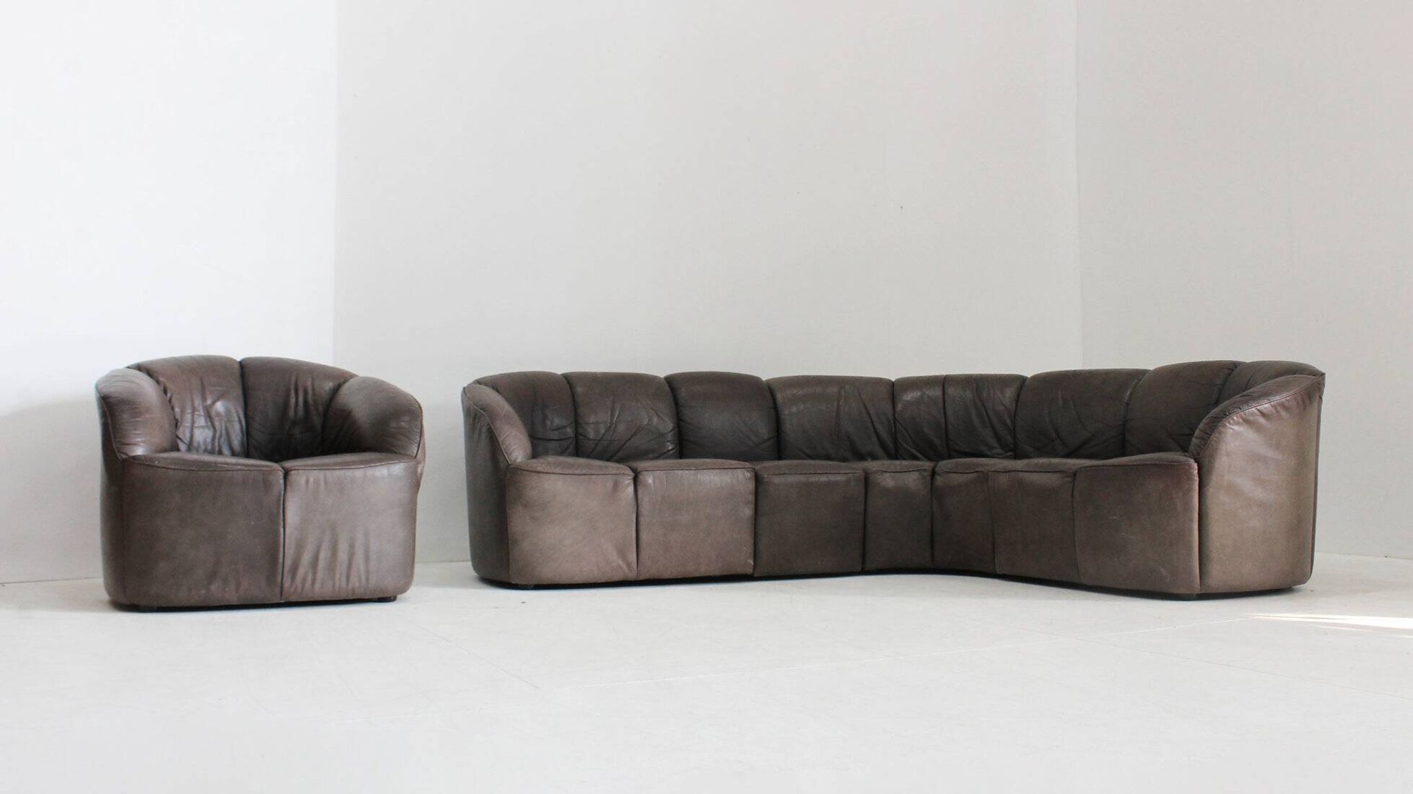 Vintage modular leather sofa and armchair Walter Knoll Piccolino 1960s