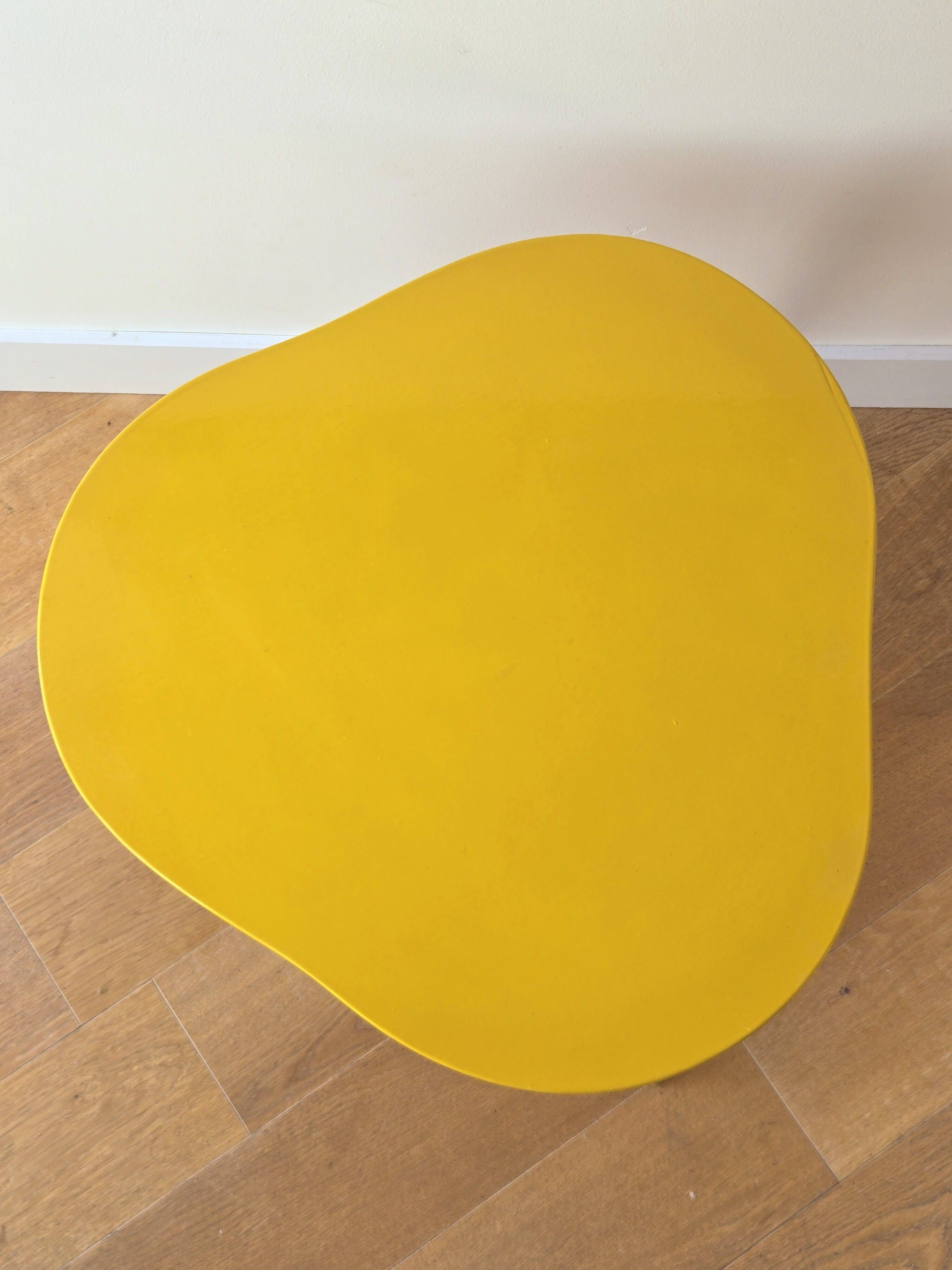 Vintage wooden tripod "bean" coffee table - 1970s design