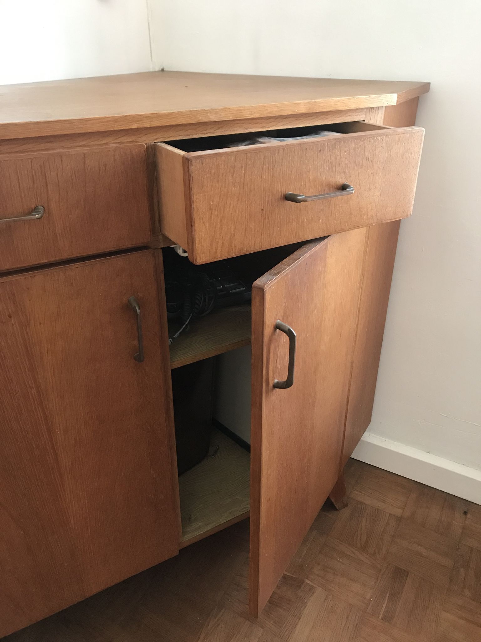 Vintage corner furniture 1950 1960 chene convenient wood buffet