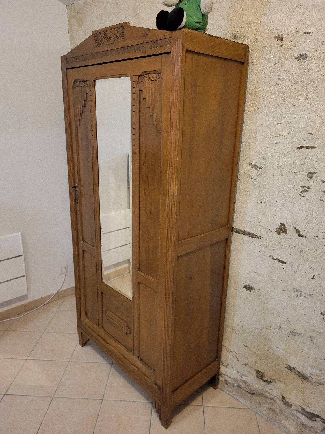 Armoire parisienne art déco