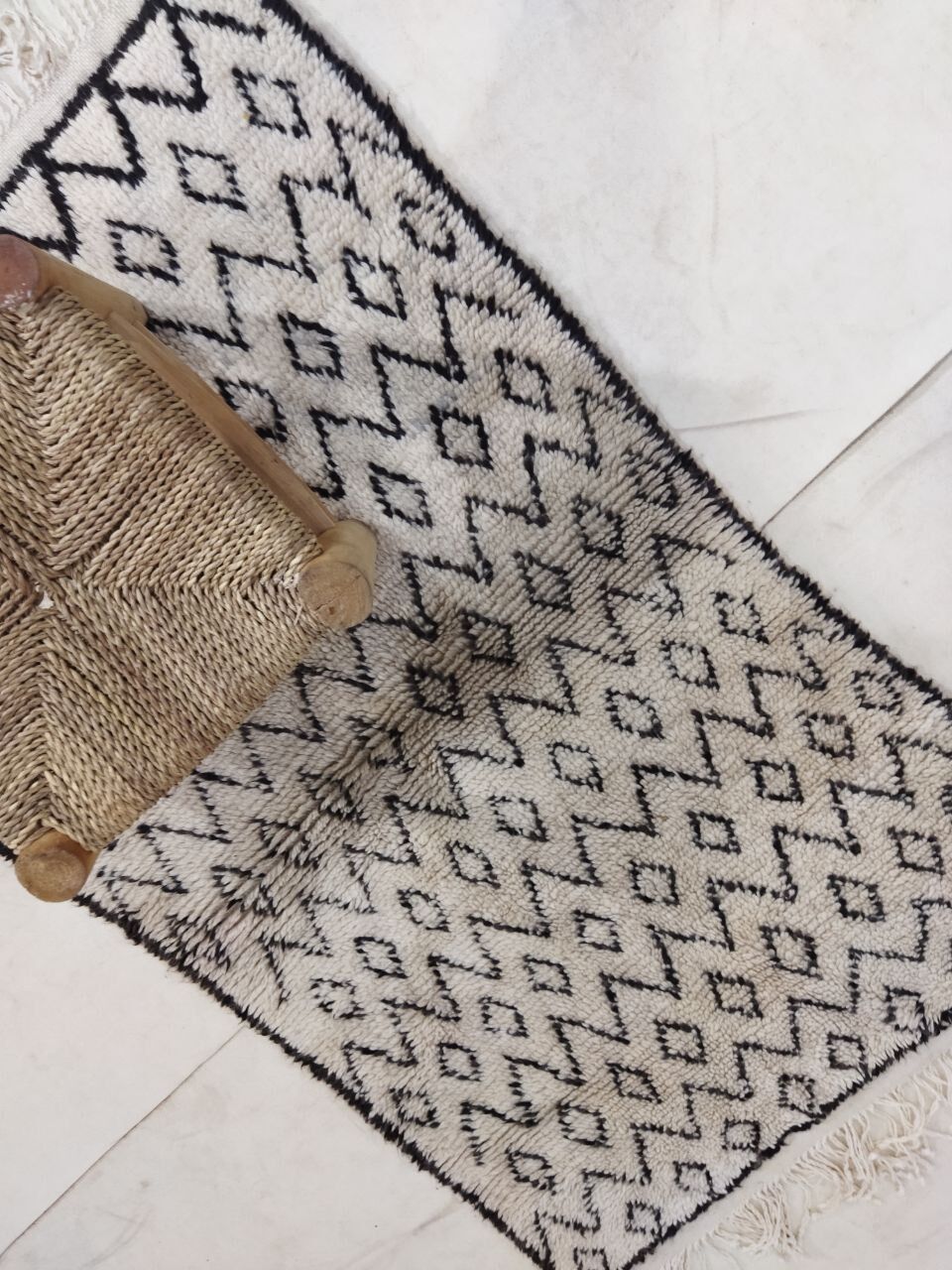 Moroccan berbere carpet 135x75cm