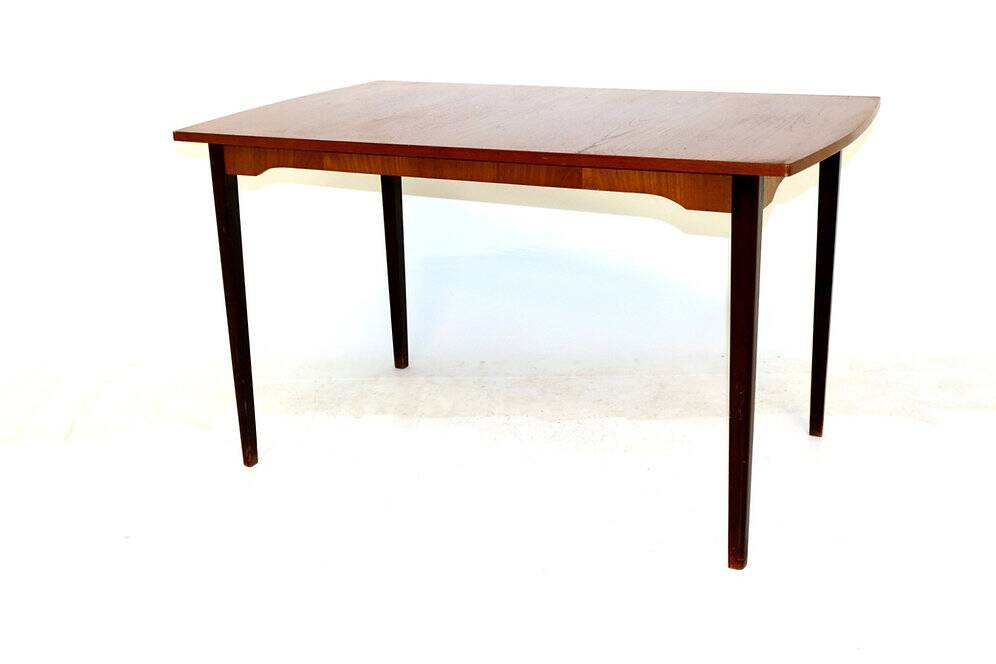 Scandinavian teak dining table, Sweden, 1960s