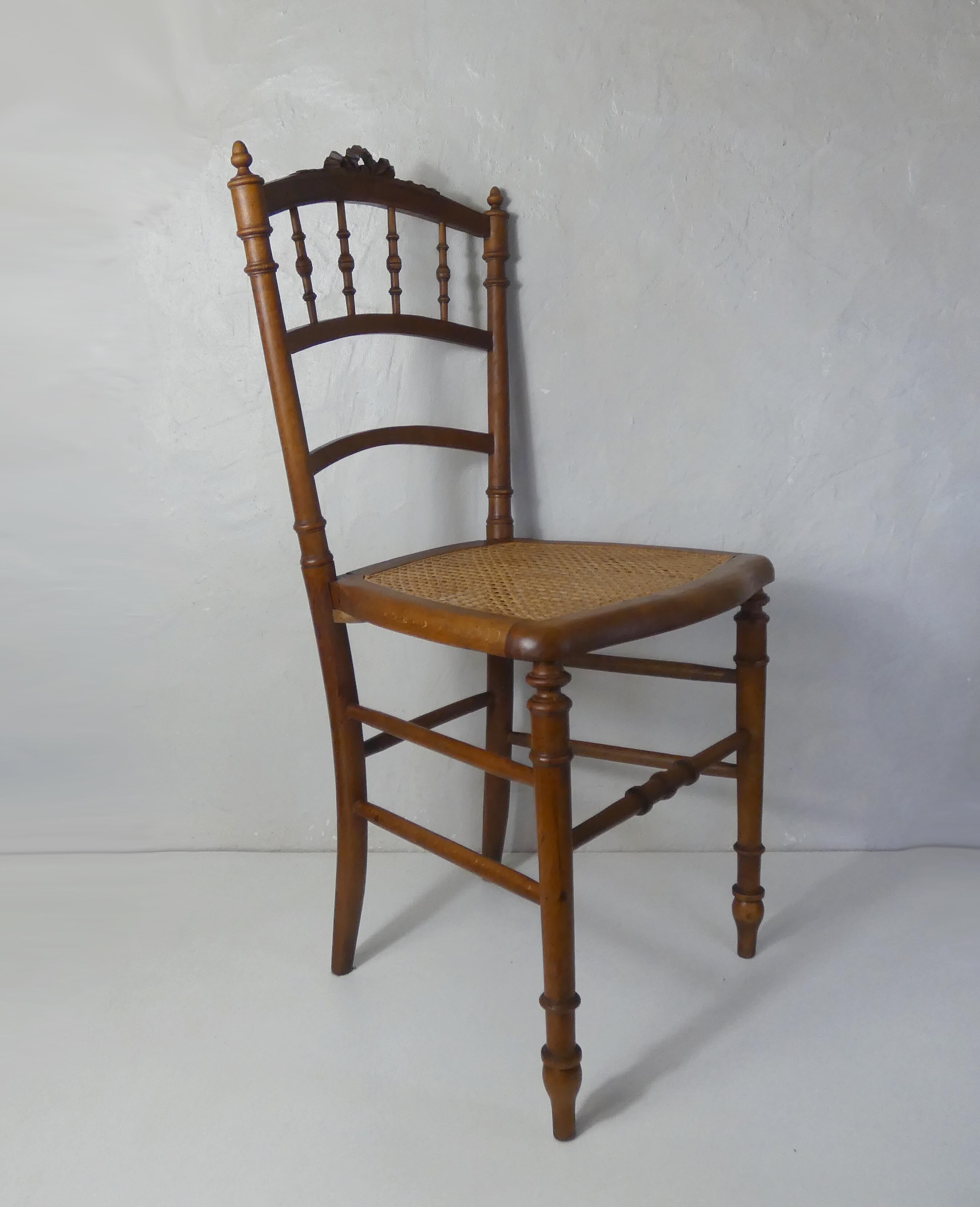 Chair Louis XVI canned knot
