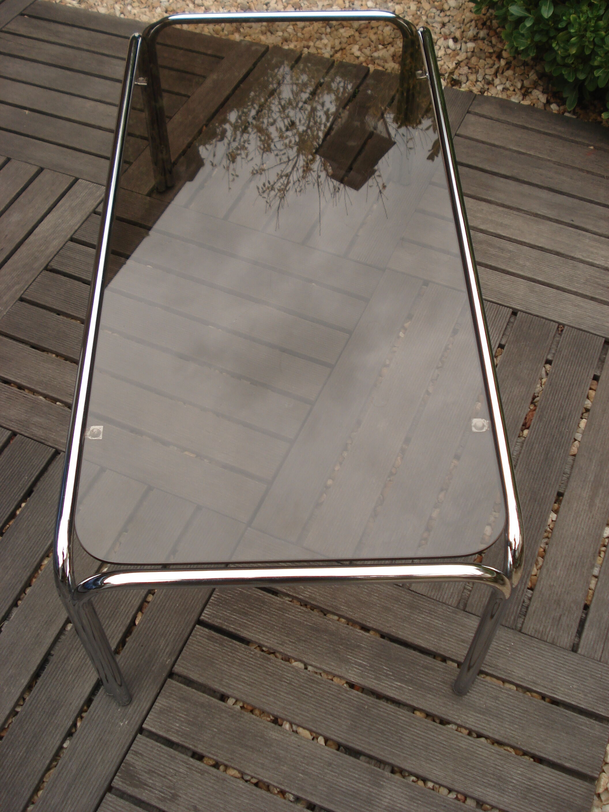 Coffee table chrome glasses smoke vintage 1970