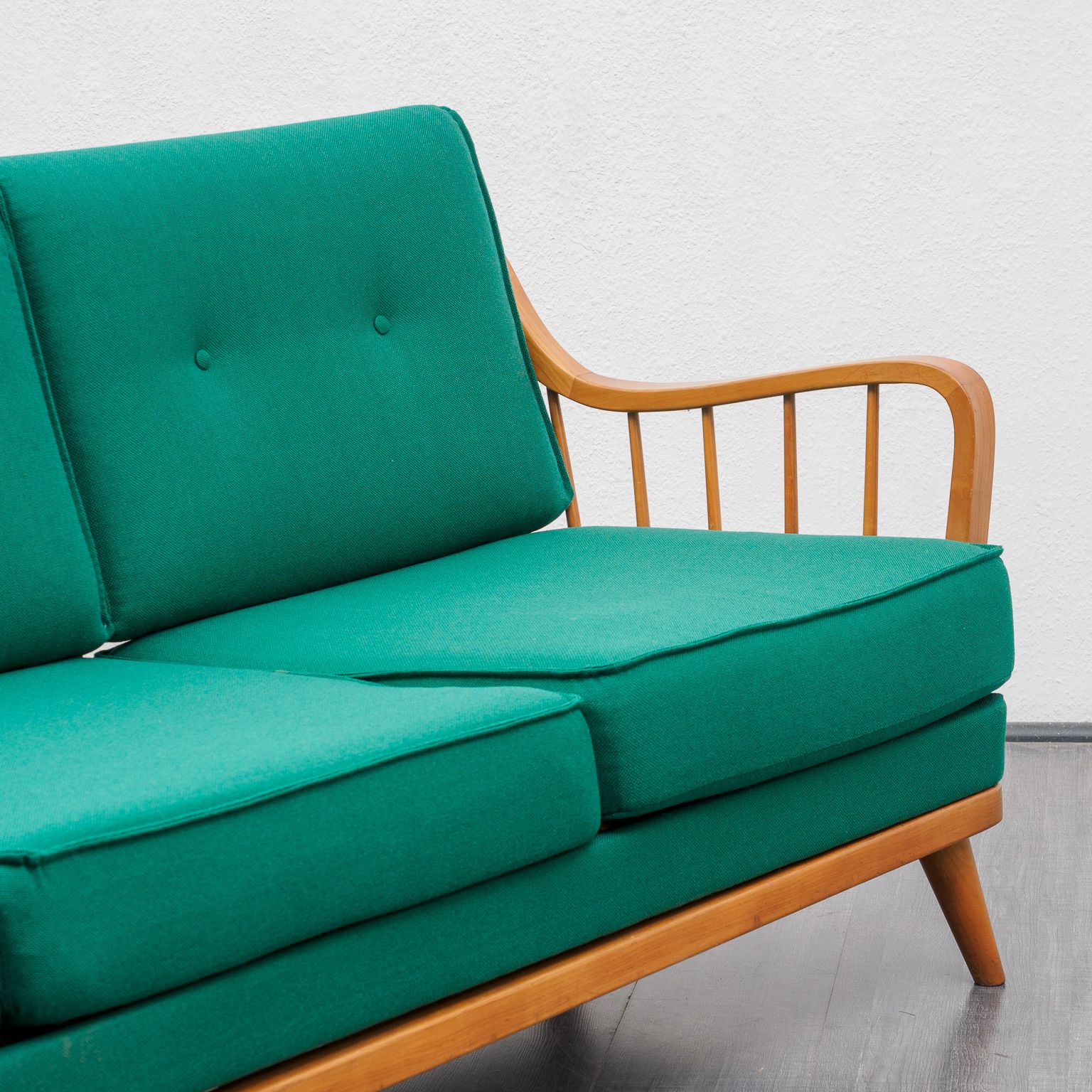Knoll Antimott sofa, cherry wood, 1950