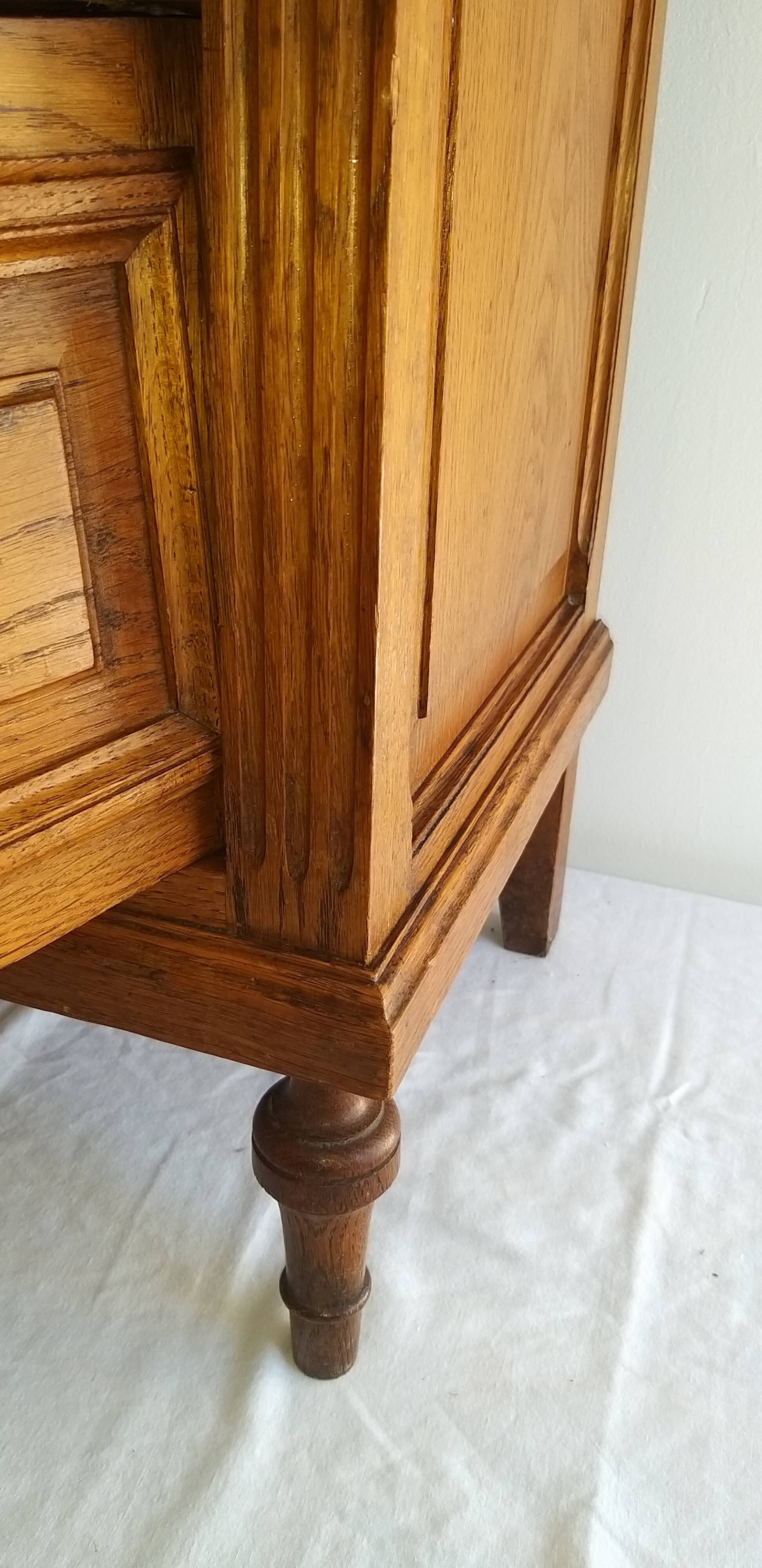 Bedside table years 50