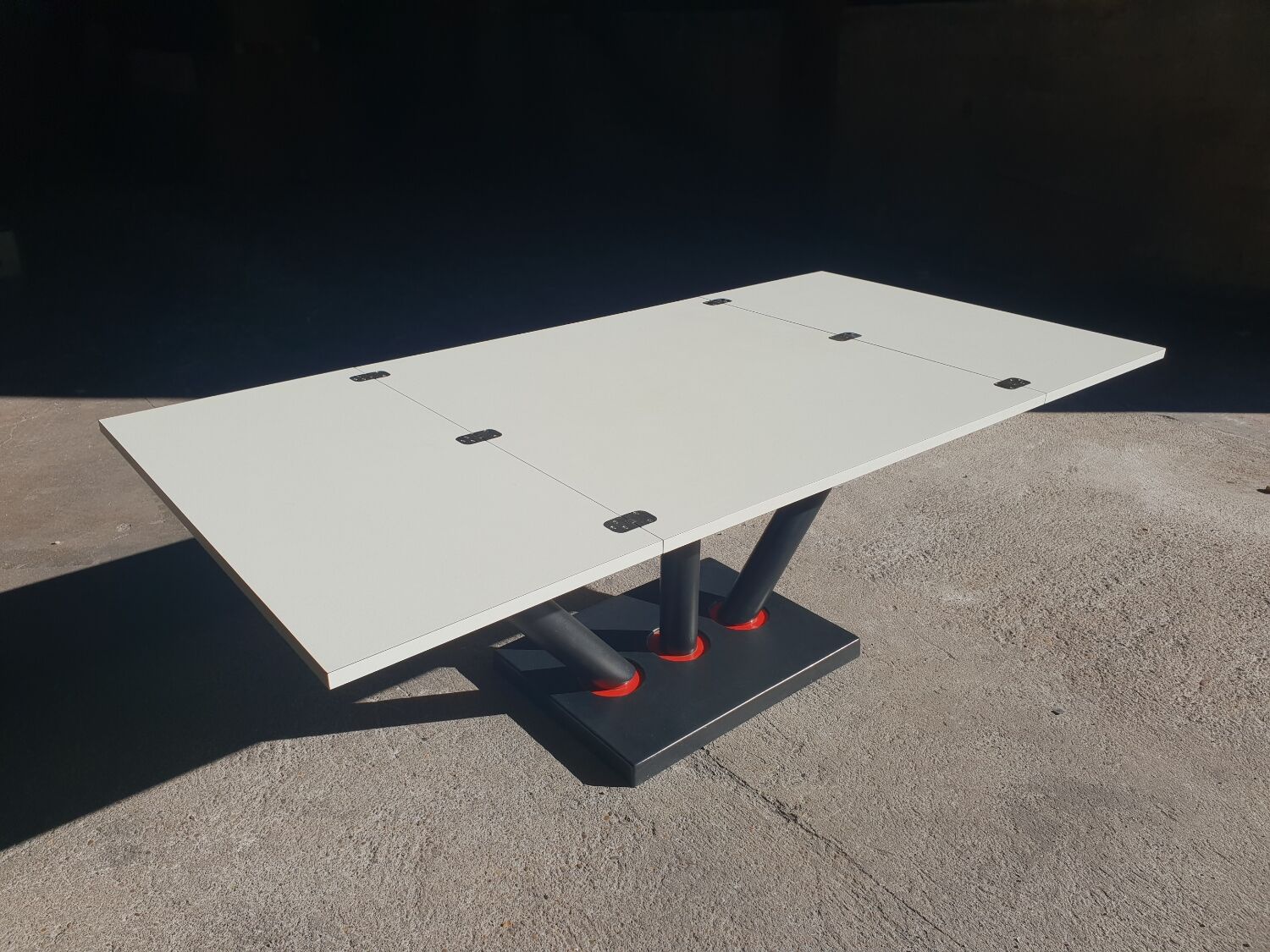 Dining room table 1980