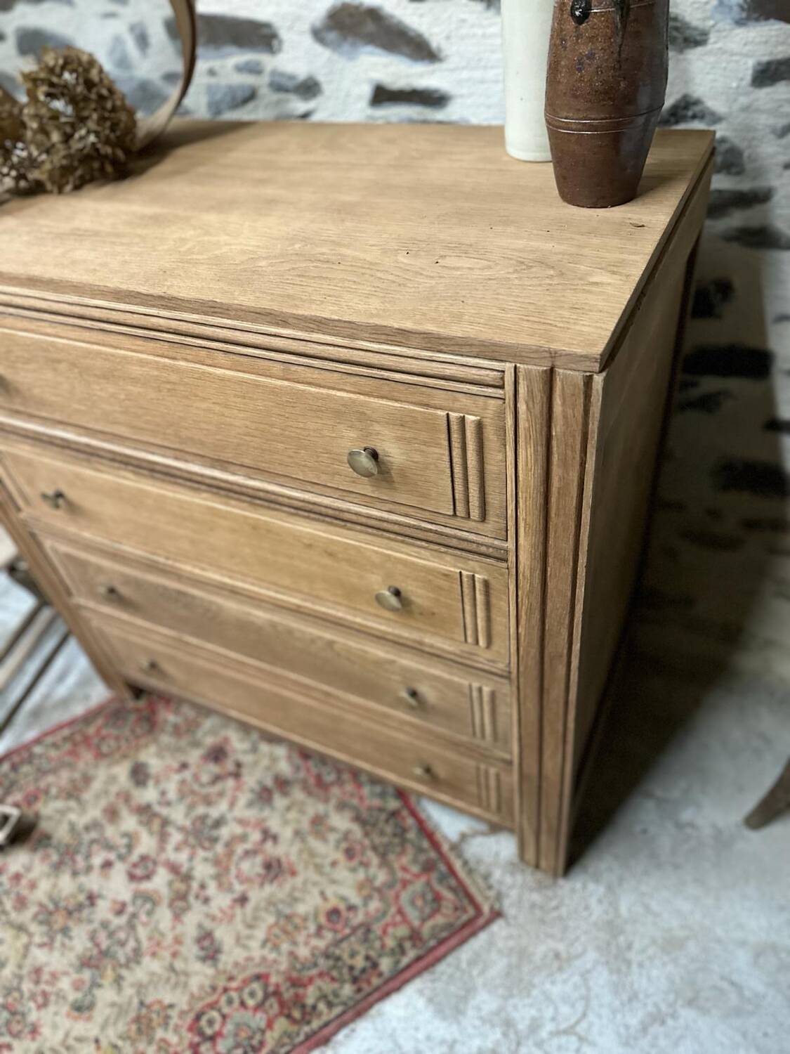 Superb 4-drawer chest of drawers from the 50s in raw wood