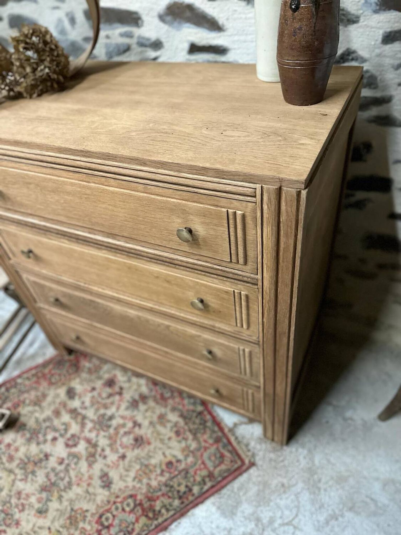 Superb 4-drawer chest of drawers from the 50s in raw wood