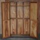 Armoire orientale chinoise en bois de camphre sculptée années 1920