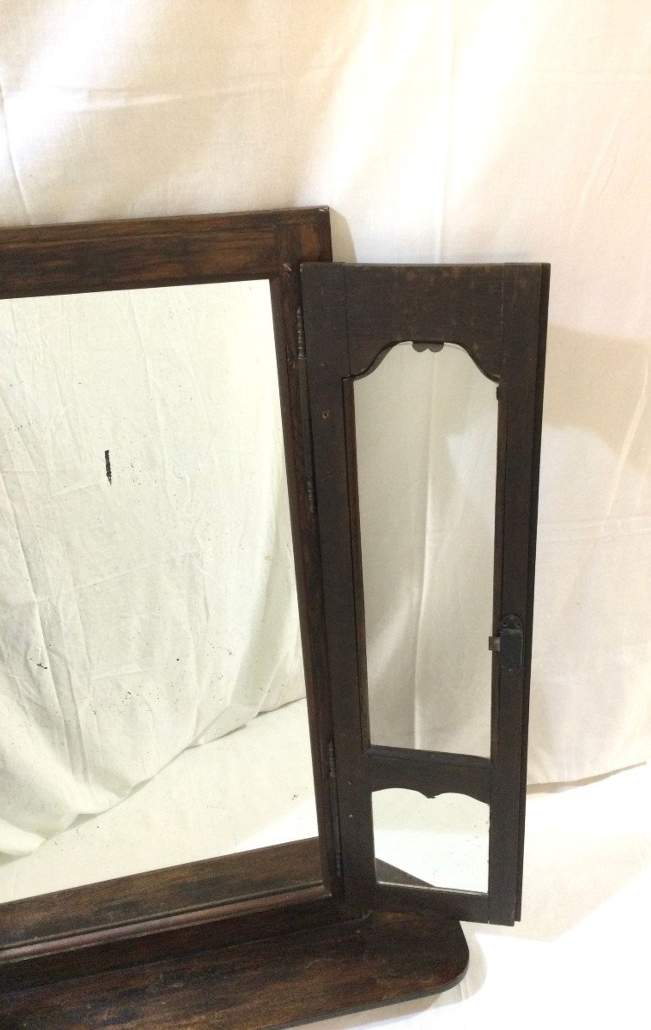 Miroir avec ses portes fleuries 90x111cm