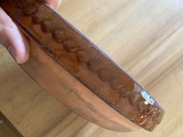 Dish in glazed earth Digoin