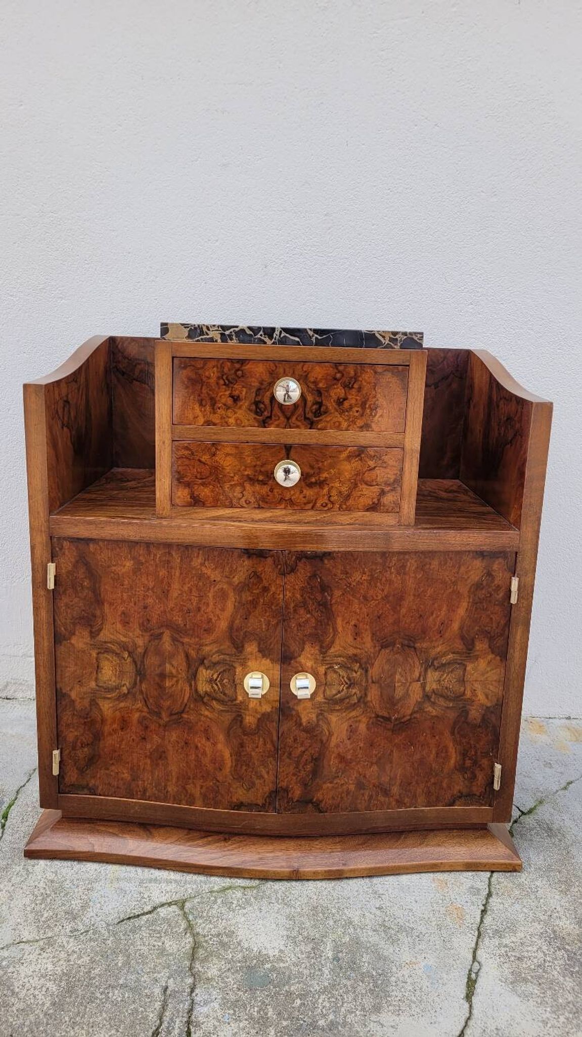 Meuble commode d'époque Art Déco en loupe de noyer -1930s