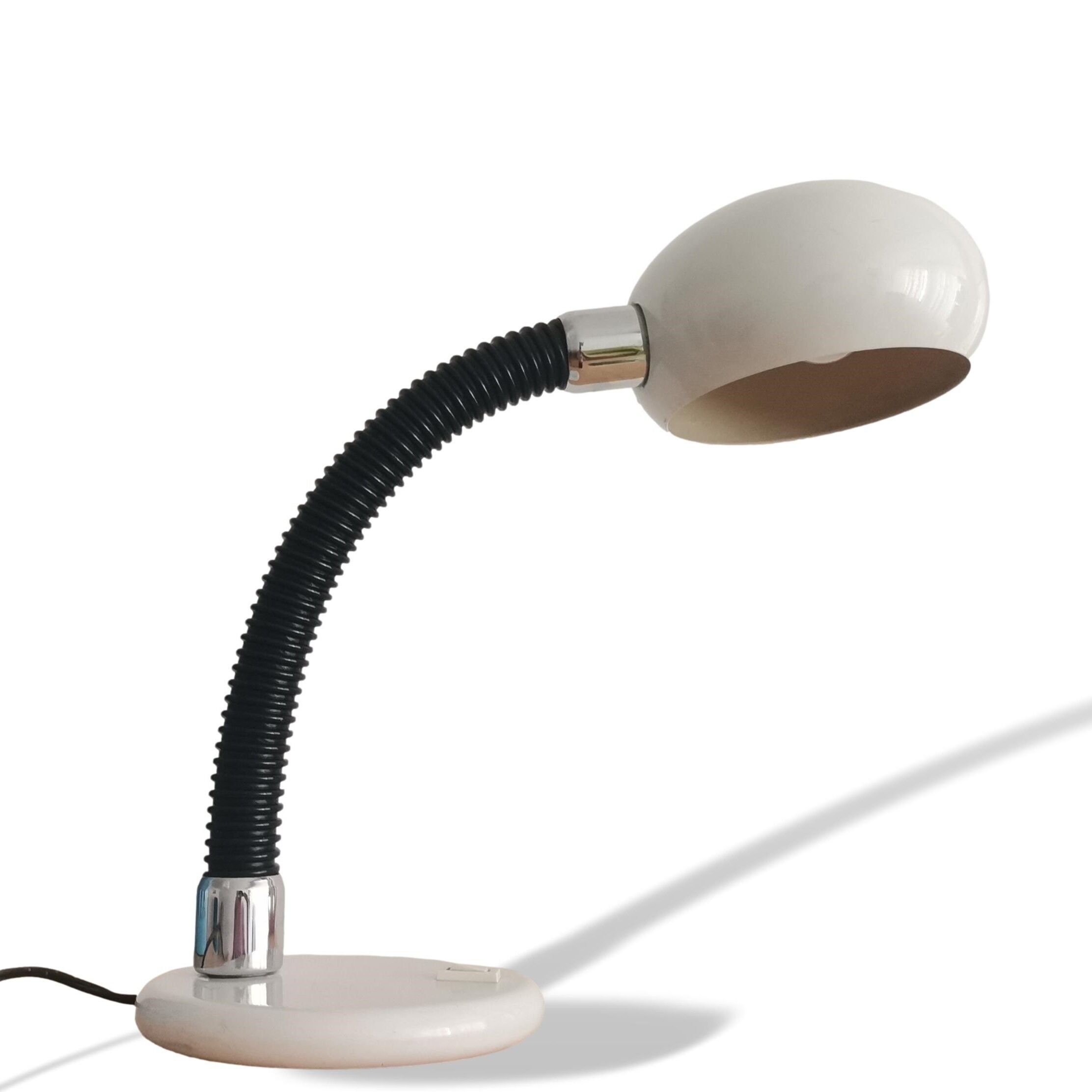 Industrial style gooseneck white table desk lamp