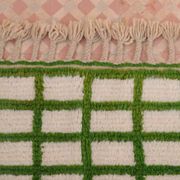 Tapis berbère marocain à carreaux verts et blancs