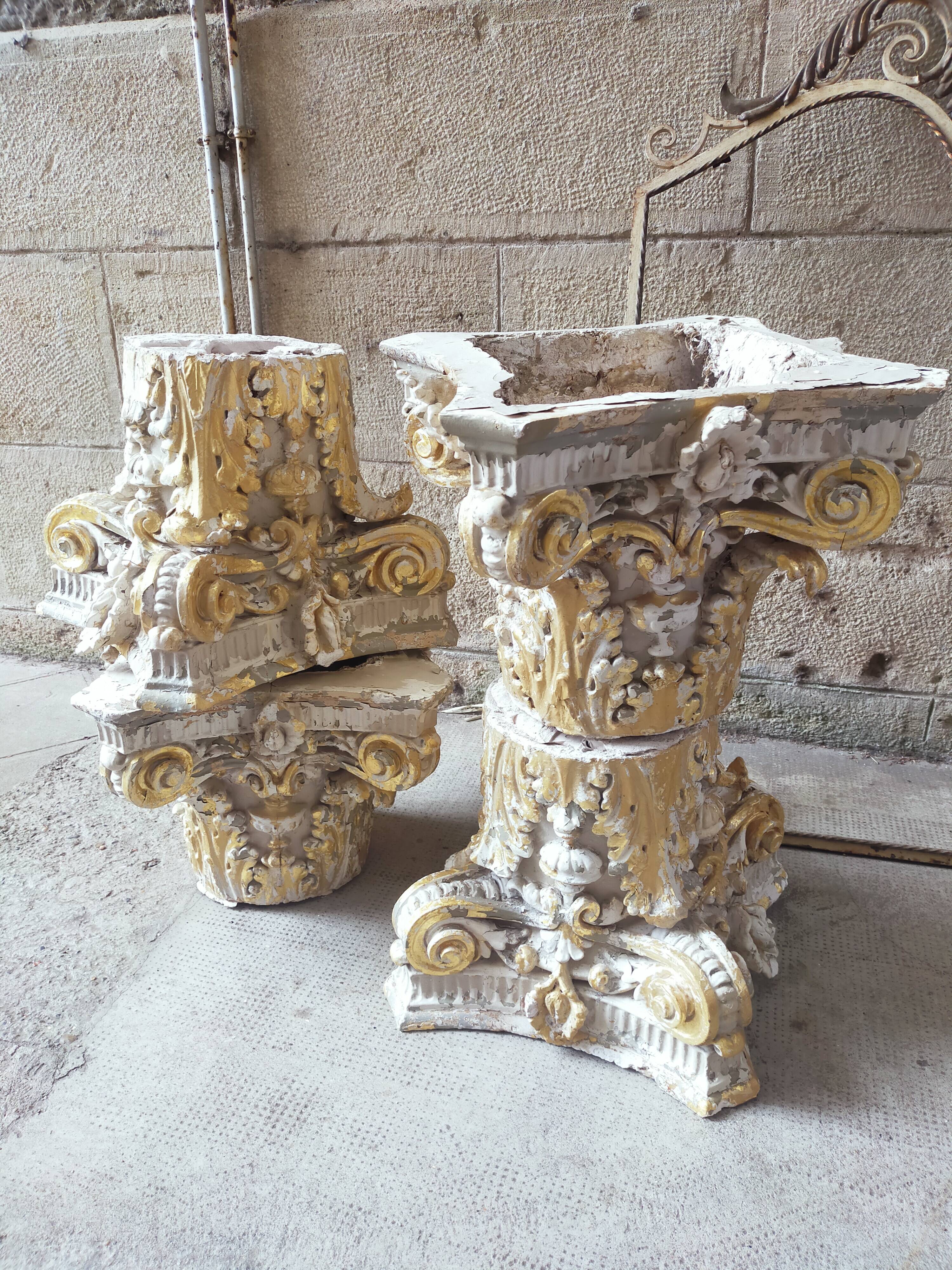 4 plaster capitals