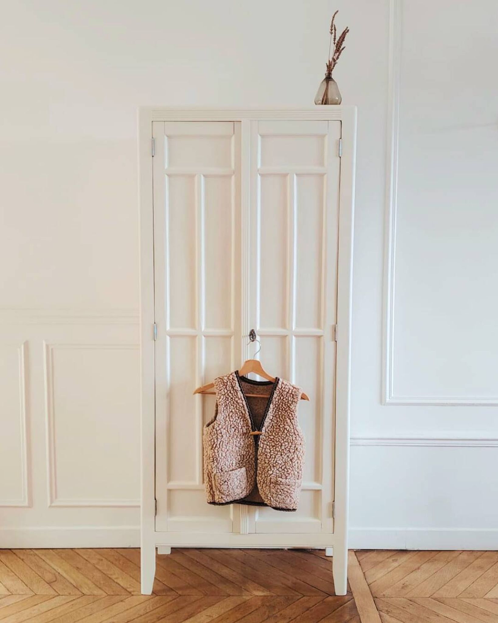 Renovated Parisian wardrobe, 1900-1920.