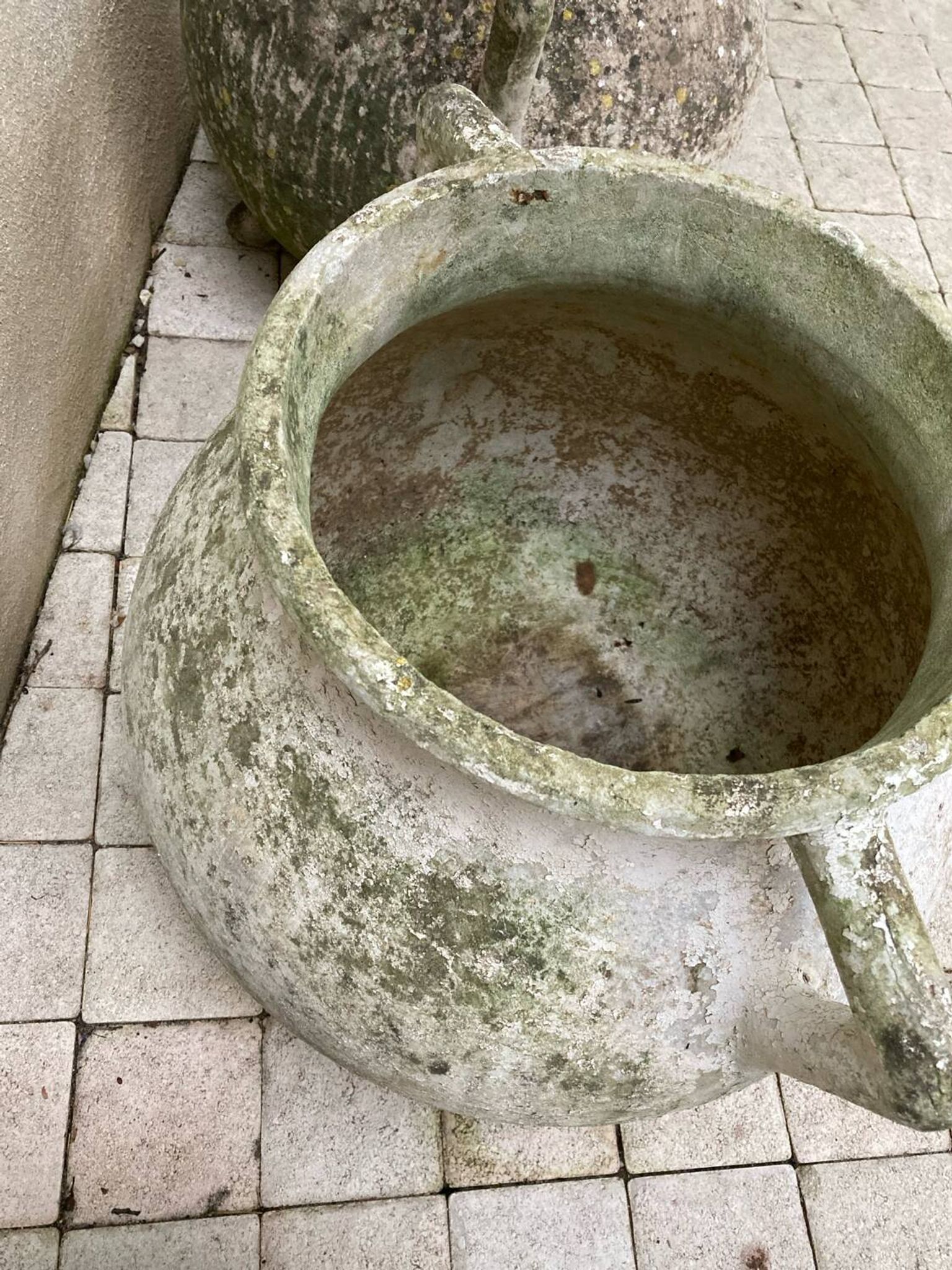 Jardinière marmite,  fibrociment 60’S