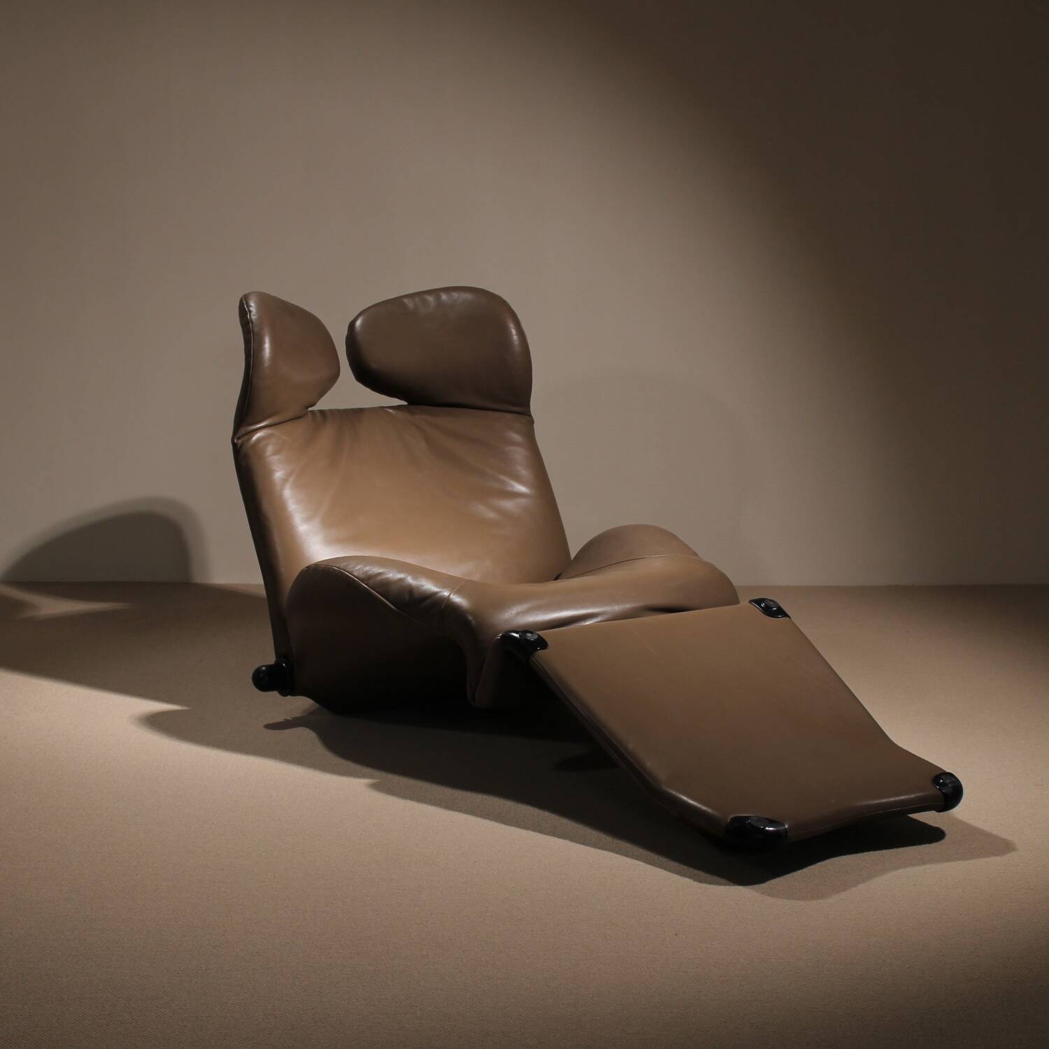 Lounge Chair ‚Wink‘ by Toshiyuki Kita for Cassina | Italy 1980