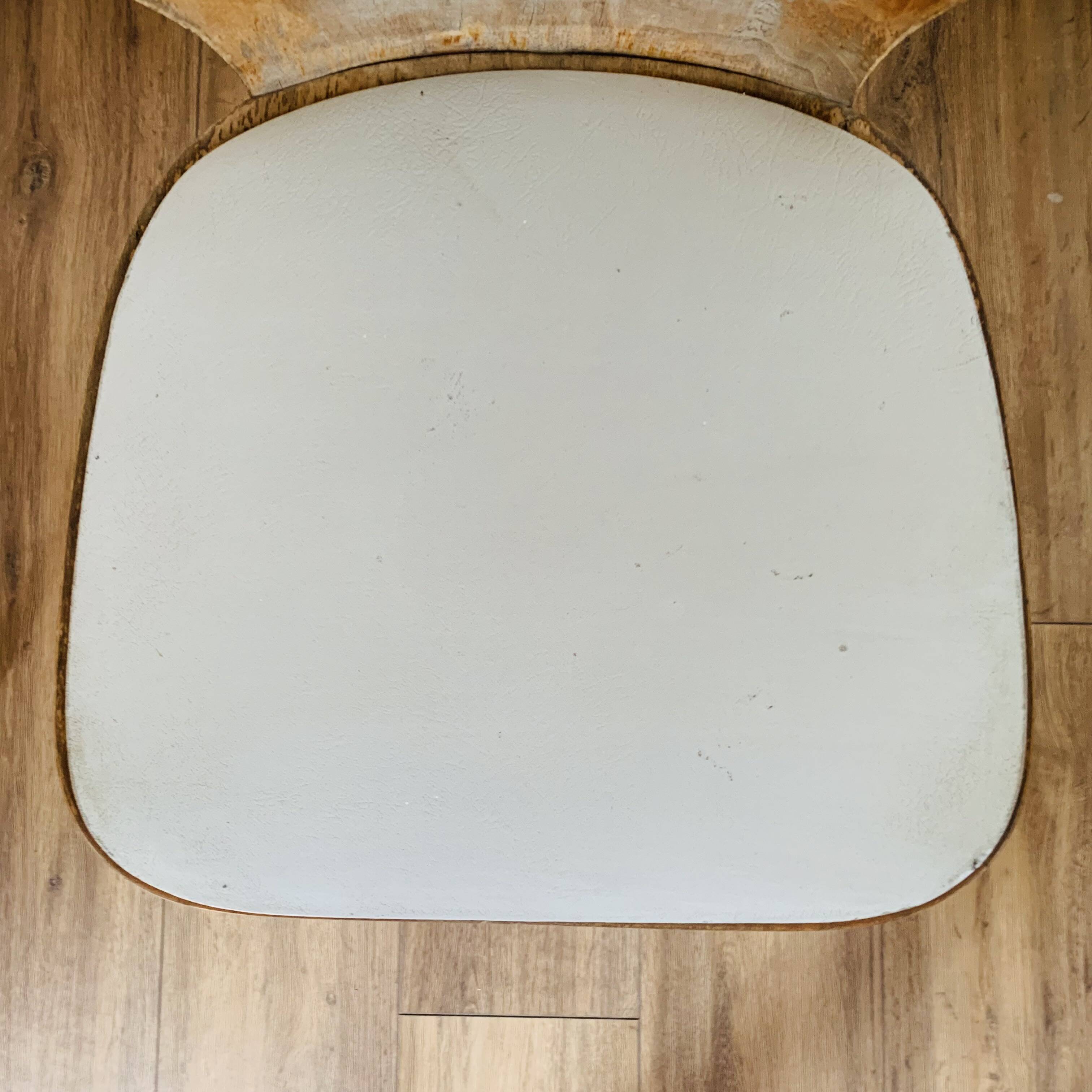 Paire de chaises vintage baumann