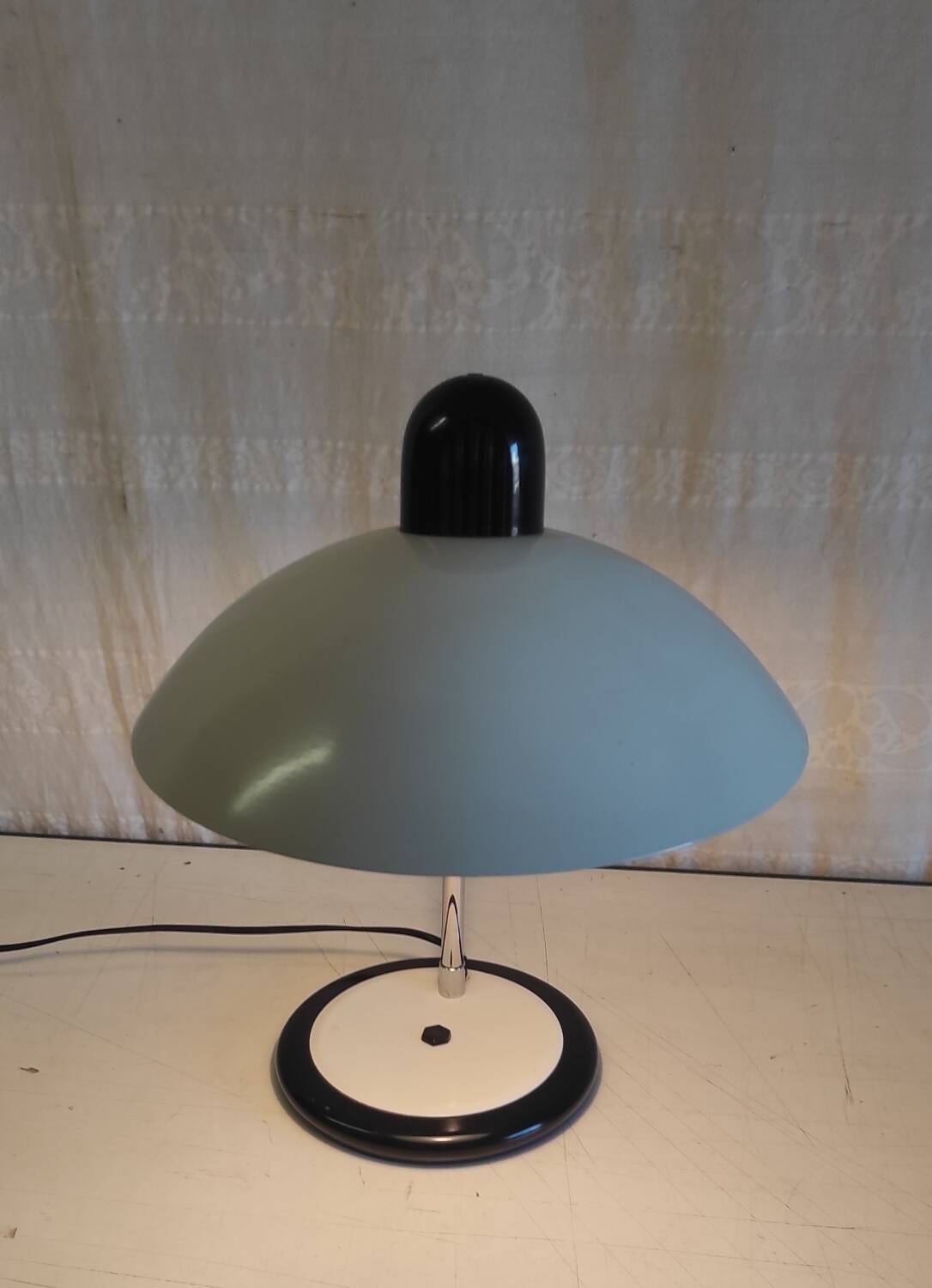 Beige and chrome articulated table lamp - 70s/80s