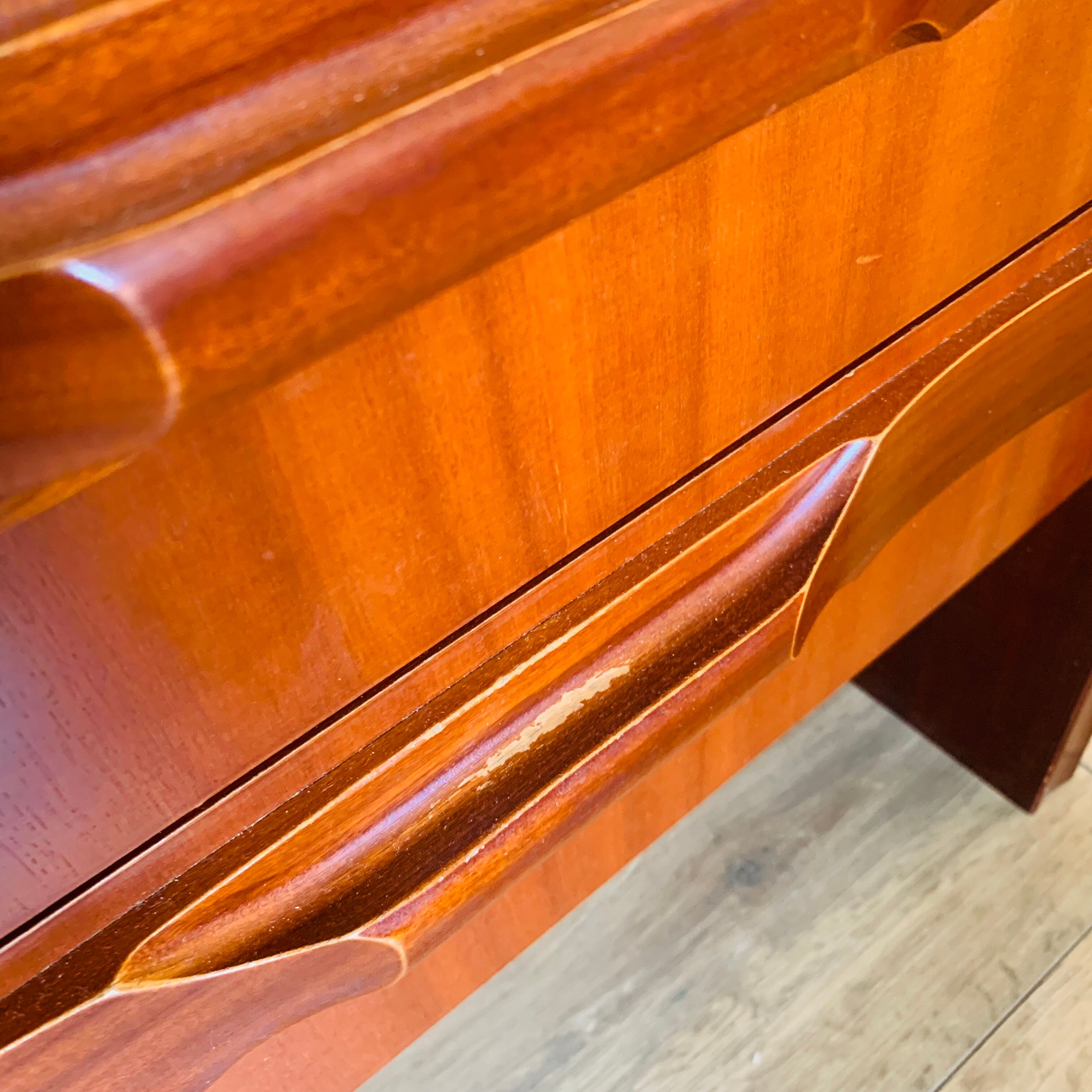Pair of bedside tables with light - Meubles Gautier