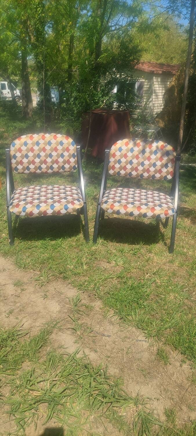 2 chairs from the 1980s