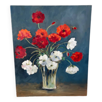 Painting on canvas bouquet of flowers in a vase