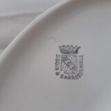 Old beard dish/ barber