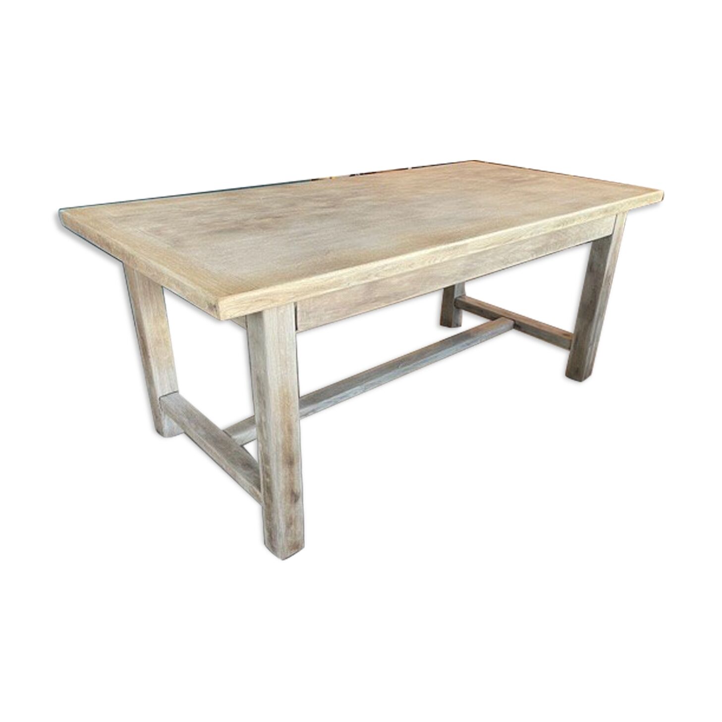 Farm table
