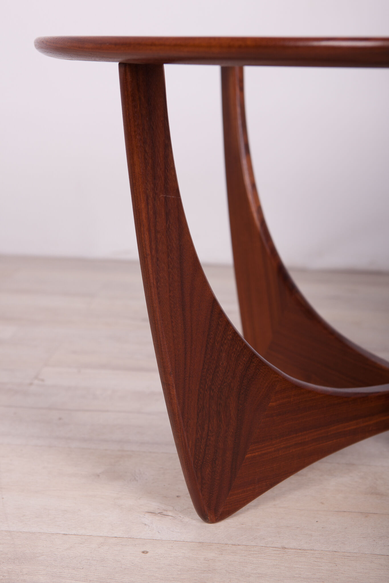 Round teak Astro coffee table by Victor Wilkins for G-Plan, 1950