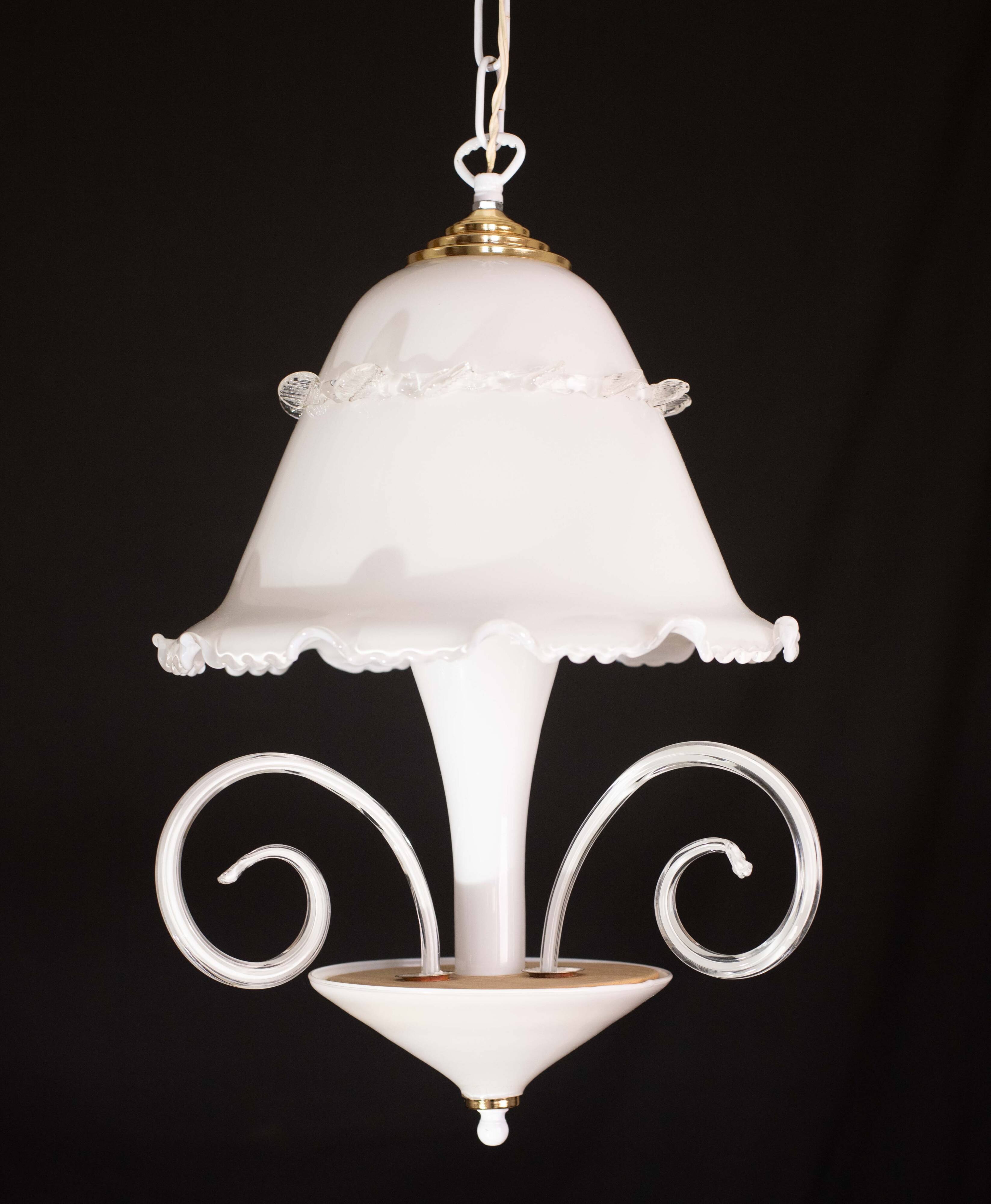 “Umbrella” Charming Murano Vintage White Chandelier in Murano Glass, 1980s