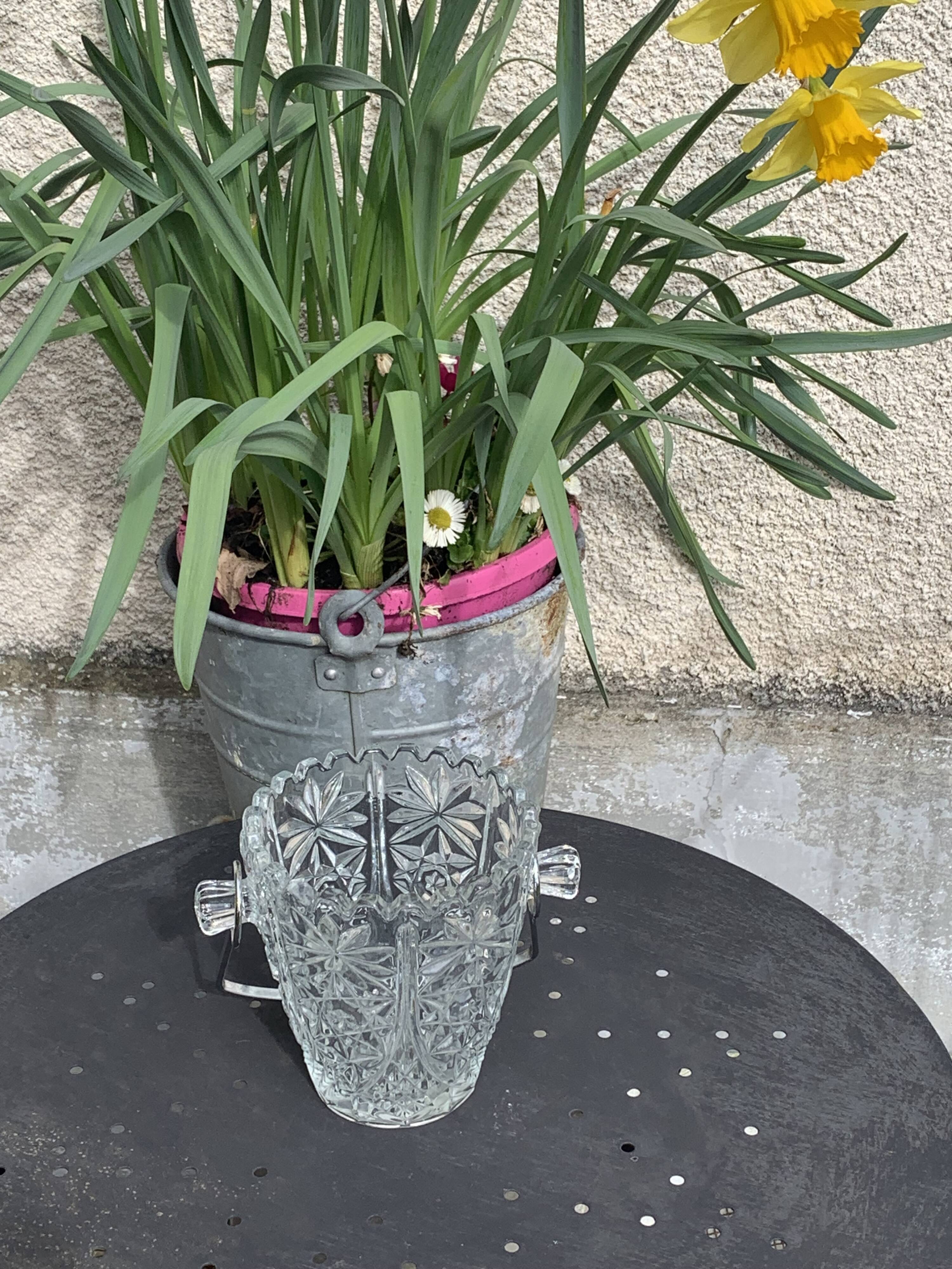 Whiskey carafe and ice bucket in transparent glass vintage 1960/70