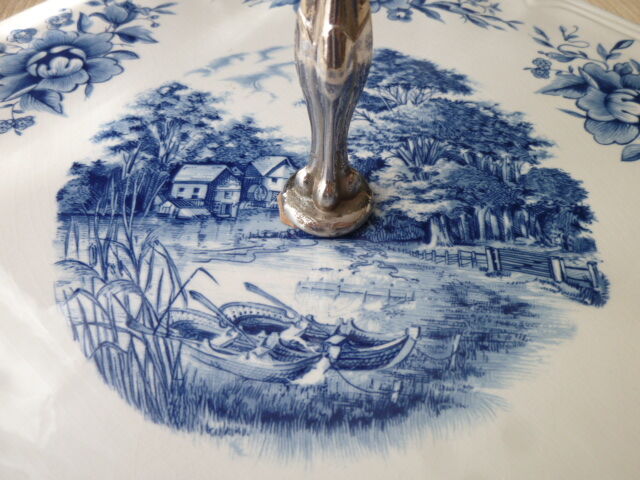 Cheese platter in faience of Sarreguemines Romantic model
