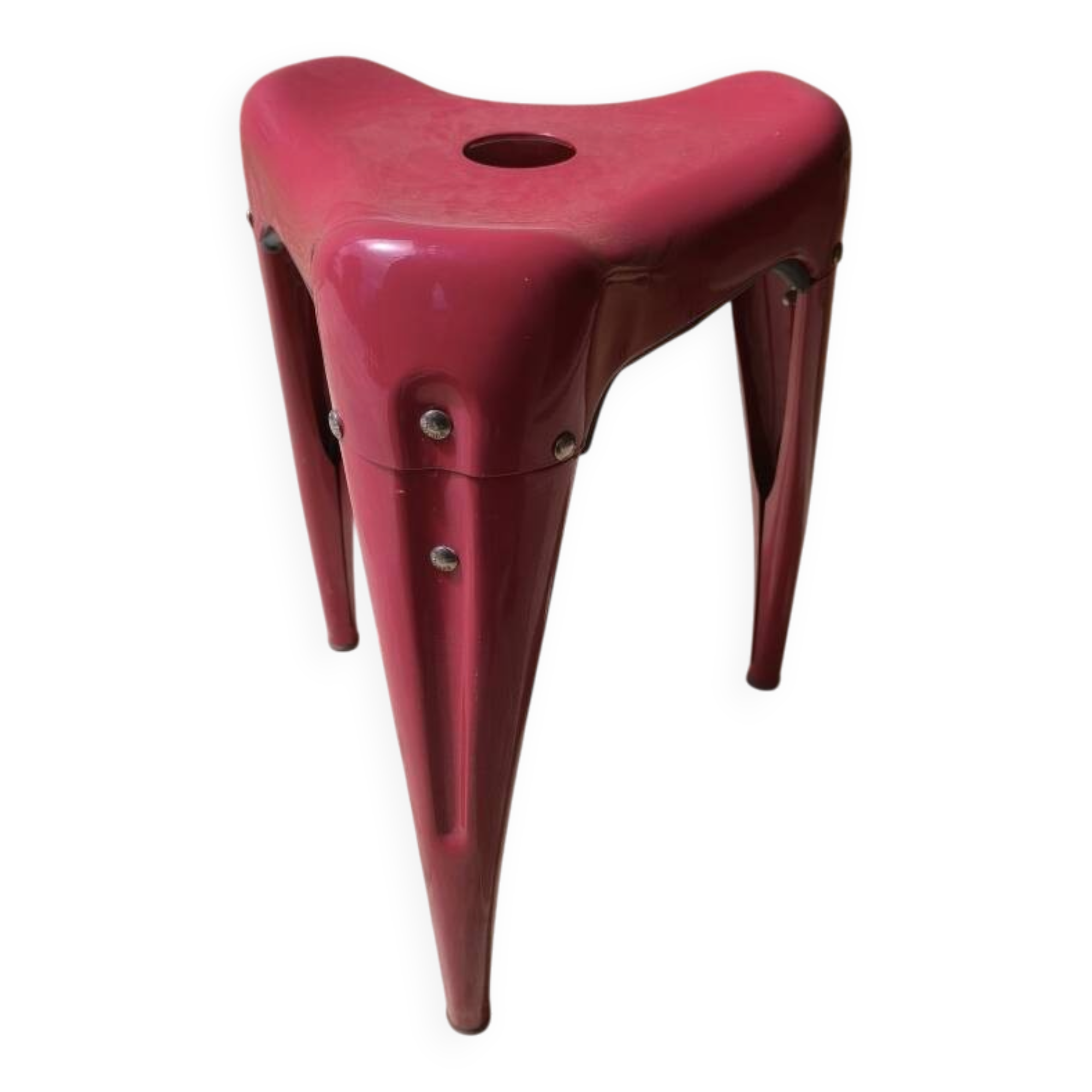 Yasu Sasamoto's wisdom tooth stool for Dulton.