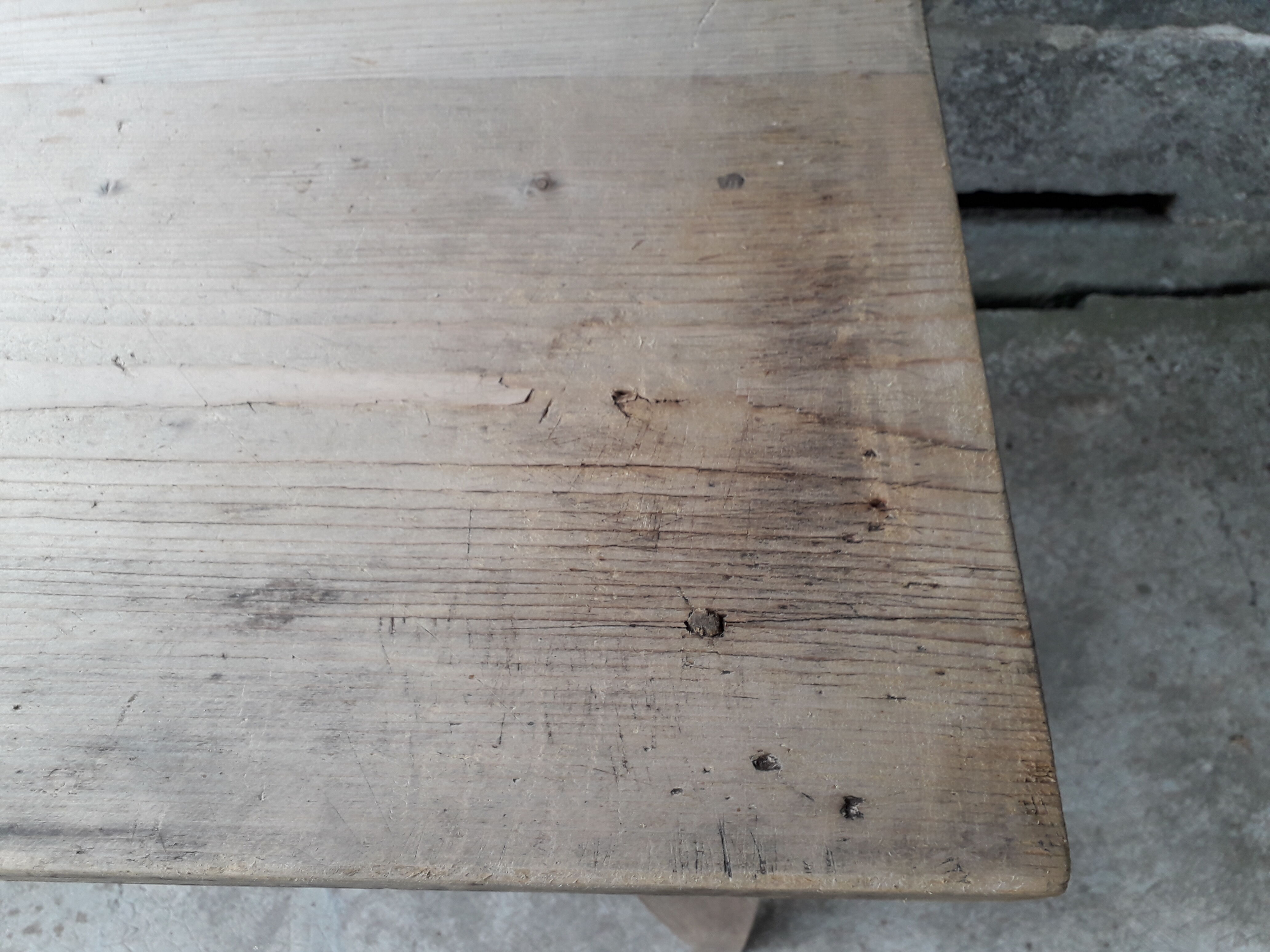 Rustic farmhouse table 115 cm