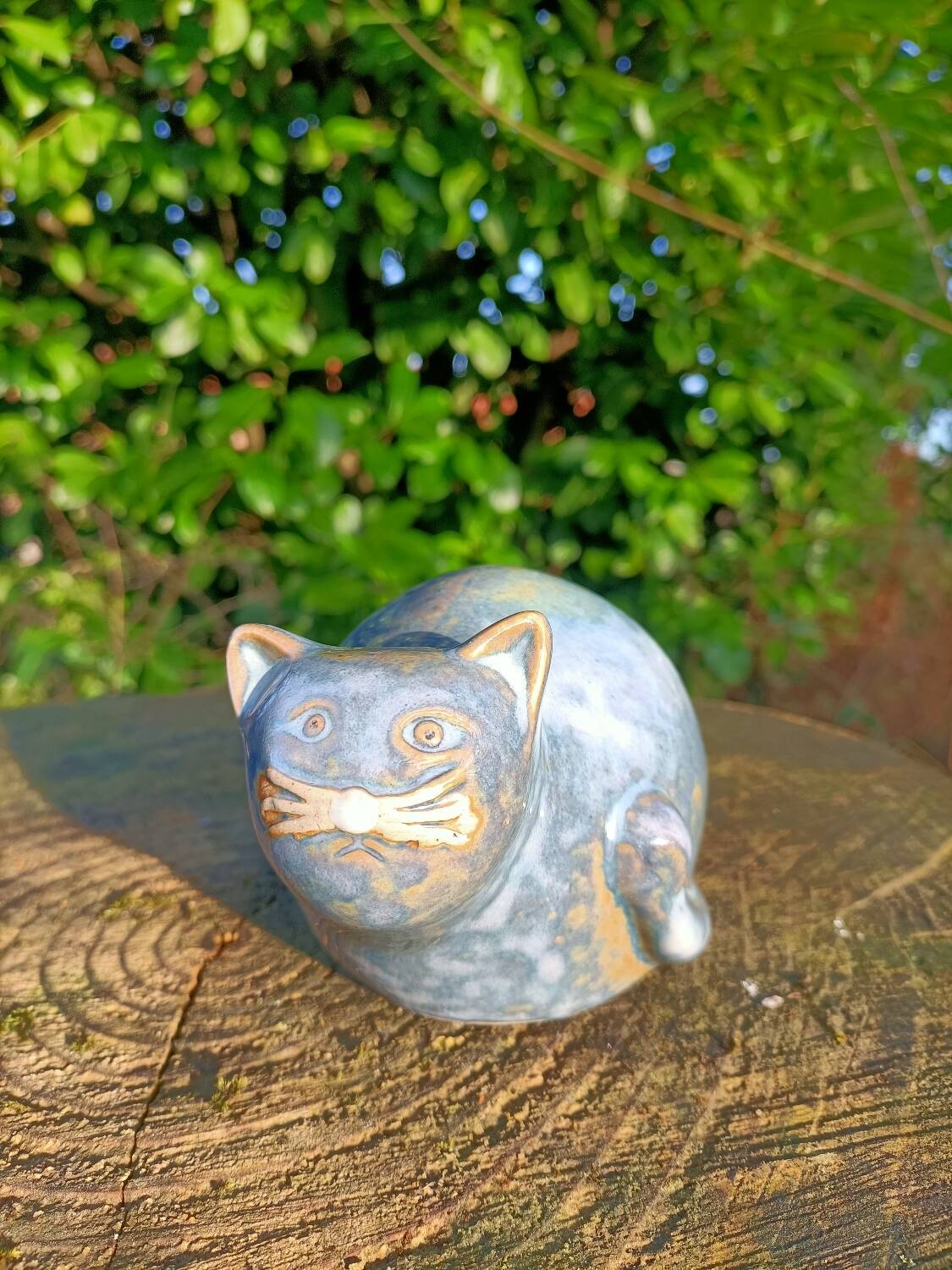 Ceramic cat
