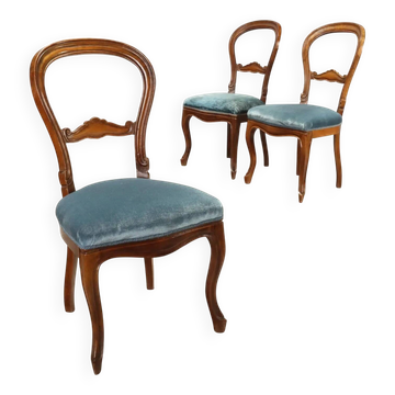 Antique Louis-Philippe chairs in walnut and velvet, Italy, 19th century.