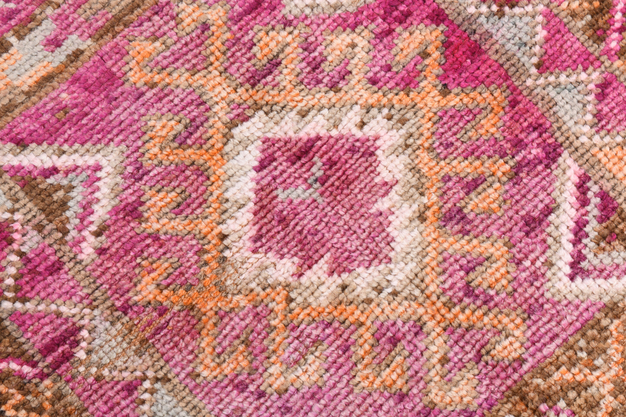 3x13 long hot pink vintage runner rug 399x81cm