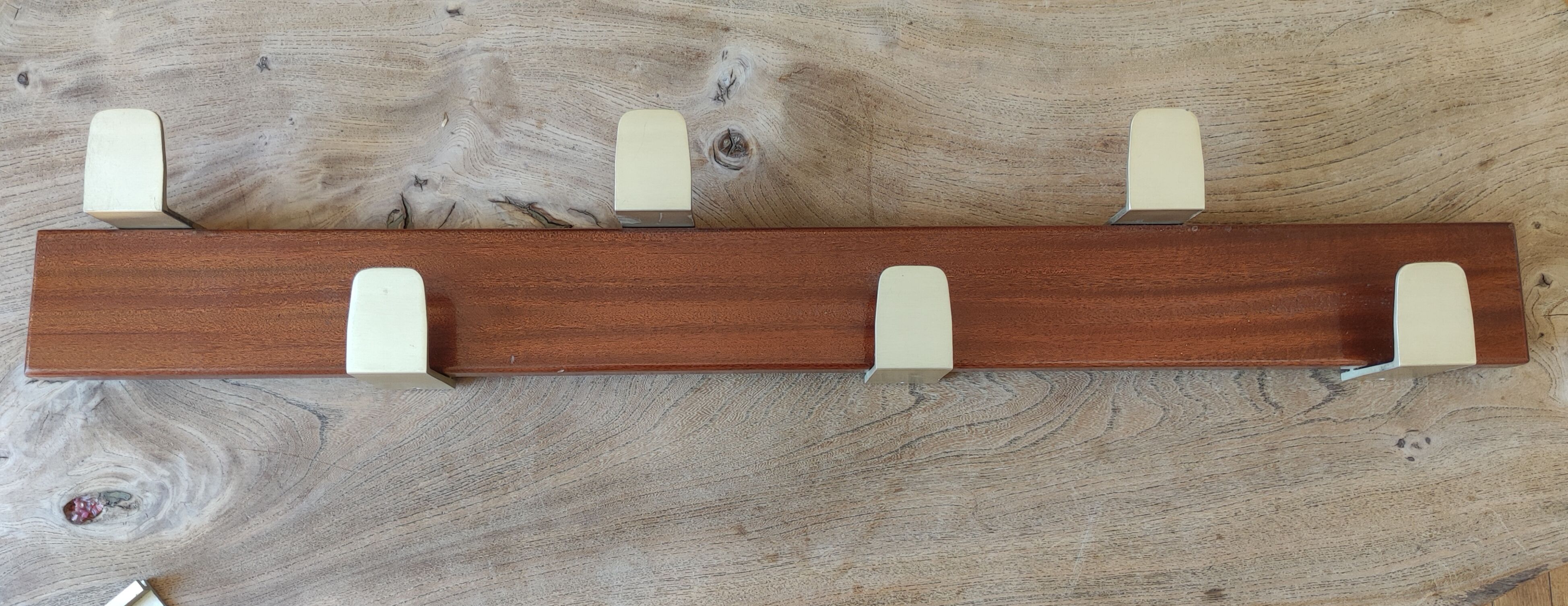 Coat rack design 6 hooks