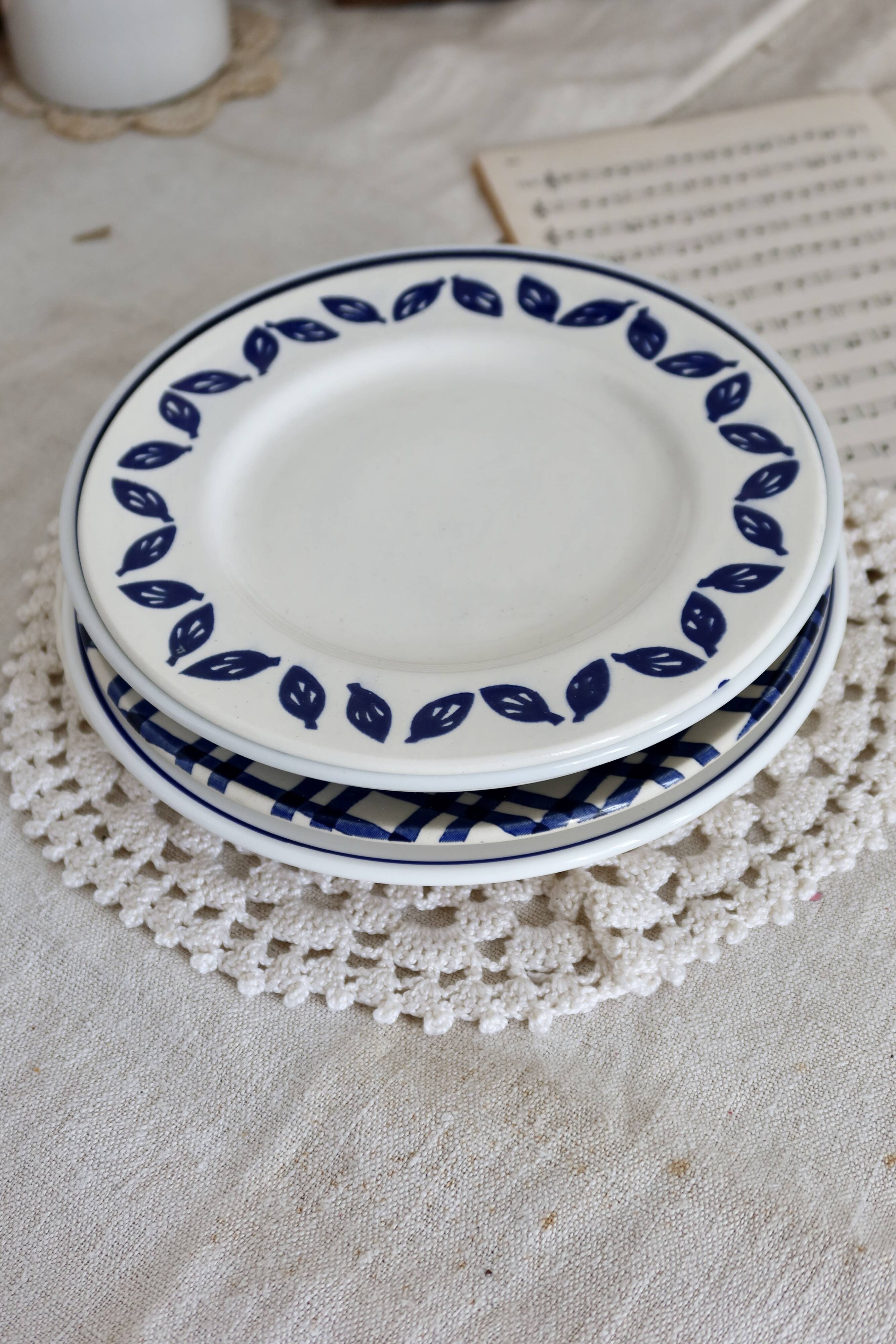 6 vintage earthenware and blue and white porcelain dessert plates - Roxanna lot