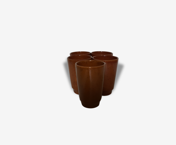 Lot de 5 tasses en terre cuite